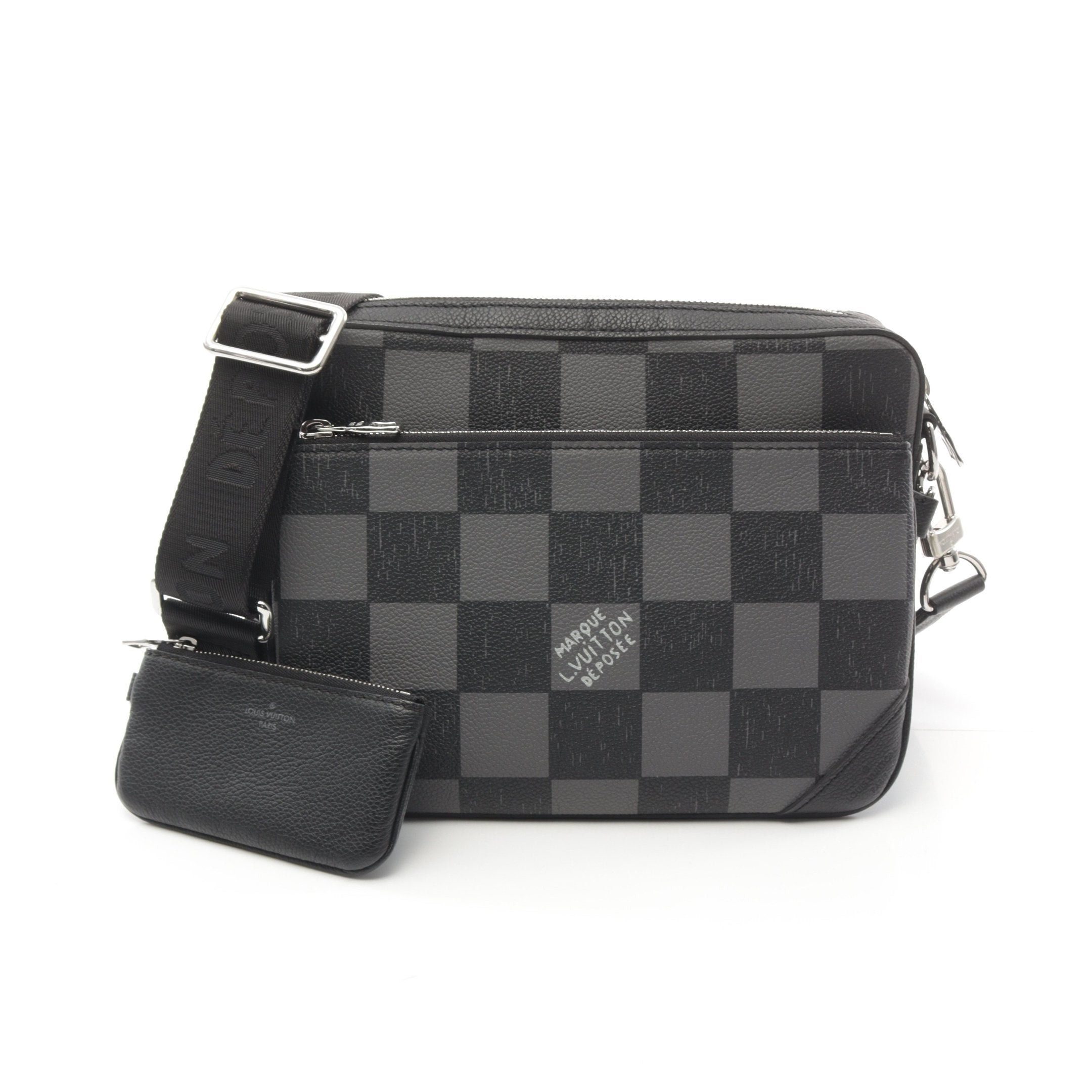 Louis Vuitton Louis Vuitton Lv Fall Trio Messenger Damier Pattern Shoulder Bag Leather Black Size ONE SIZE - 1 Thumbnail