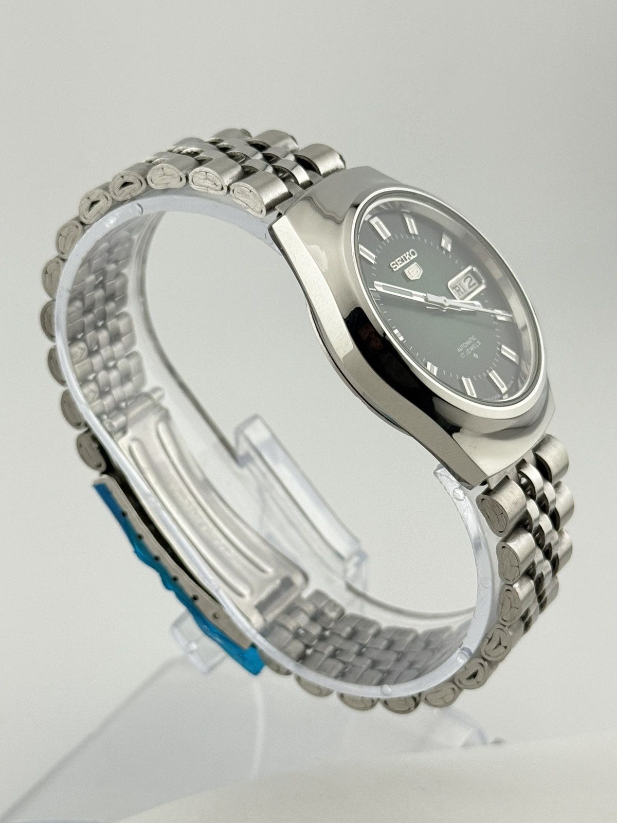 Seiko Seiko 5 Mens Watch Automatic Green Dial Wristwatch Vintage Size 36 - 3 Thumbnail
