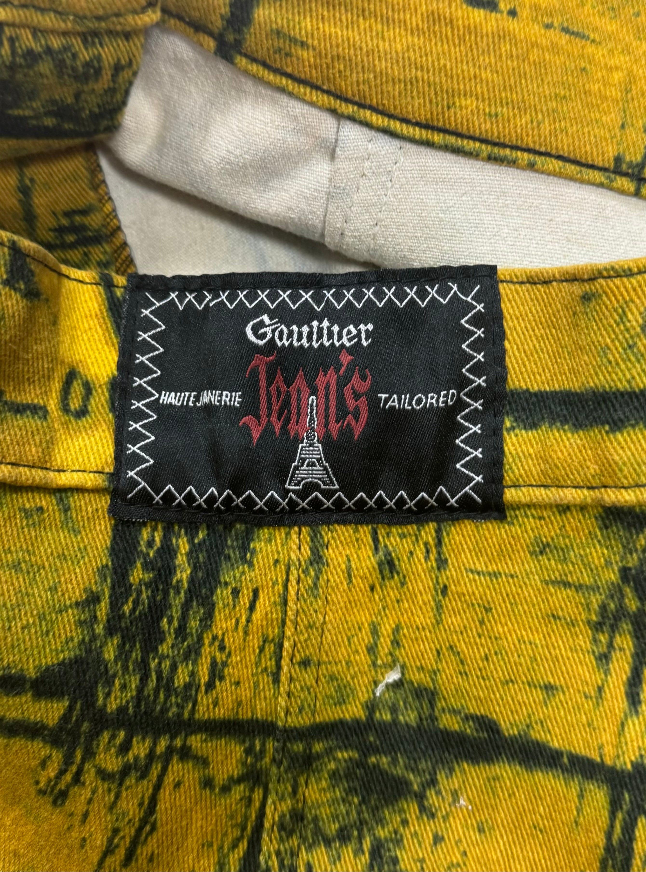 Jean Paul Gaultier AW1997 Jean Paul Gaultier ‘Fight Racism’ Denim Mini Skirt Size 26" / US 2 / IT 38 - 5 Thumbnail