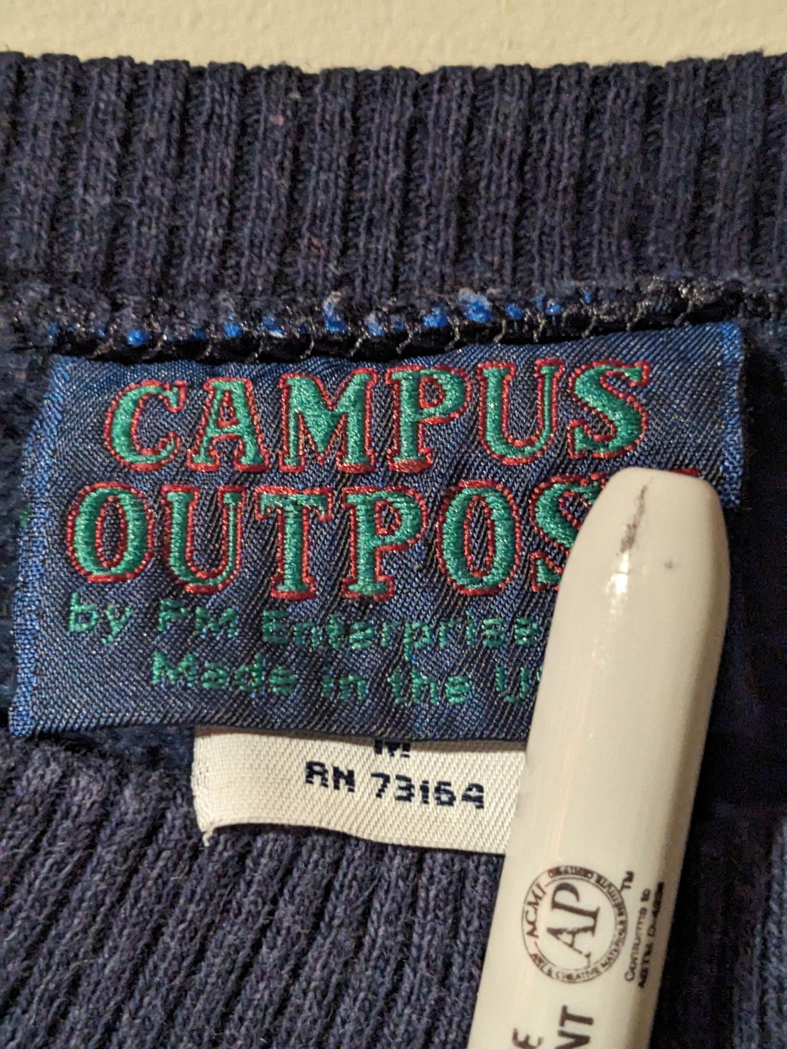 Vintage Vintage 90s Penn State Spell Out Cropped Sweatshirt Size M / US 6-8 / IT 42-44 - 3 Thumbnail