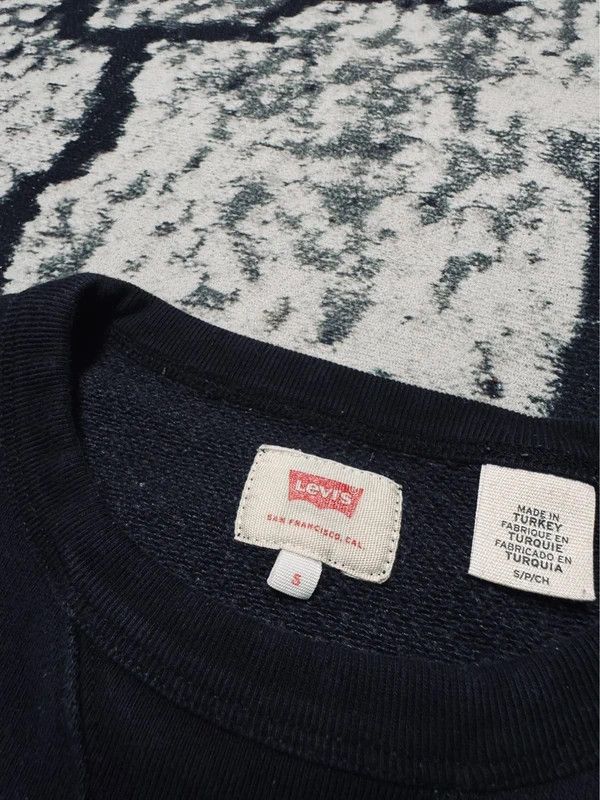 Levi's Levis crewneck sweatshirt black red S Size US S / EU 44-46 / 1 - 4 Thumbnail
