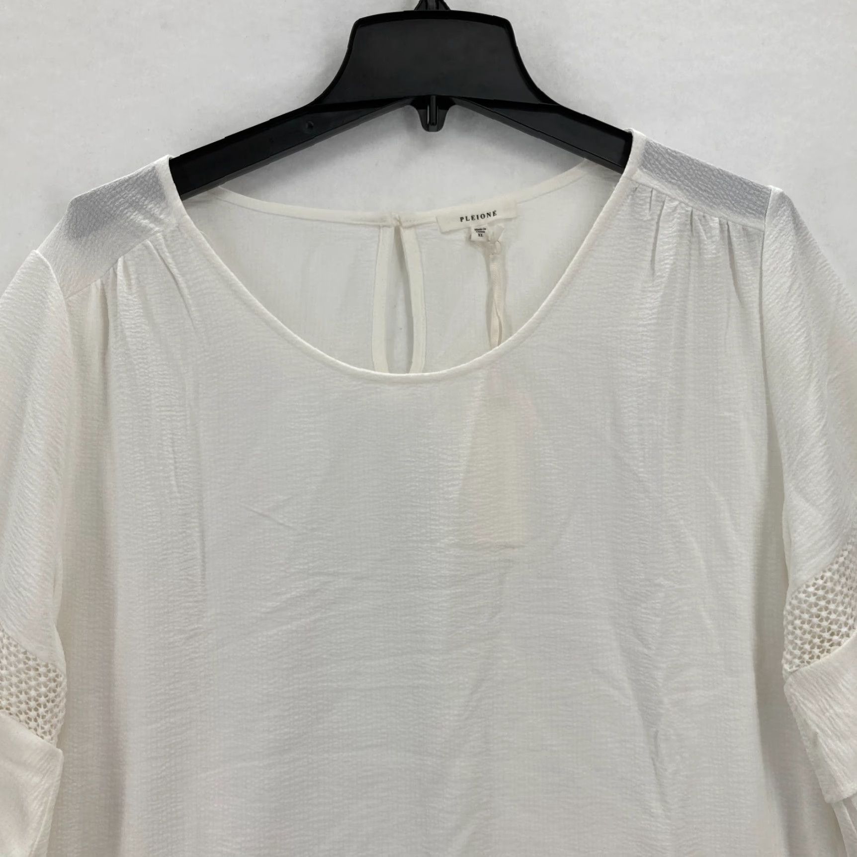 Vintage Pleione Blouse Women's White XL Ruffle Sleeve Crochet Detail Keyhole Feminine Size XL / US 12-14 / IT 48-50 - 2 Thumbnail