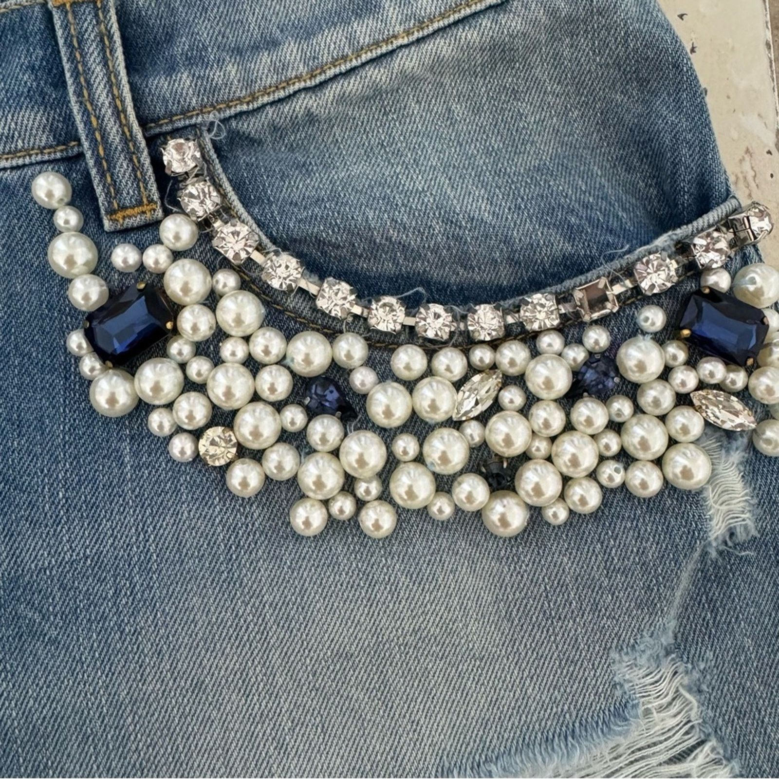 Other New! Flavio Castellani Jeans Shorts, Size 40 Crystals/Pearls Size 27" / US 4 / IT 40 - 7 Thumbnail