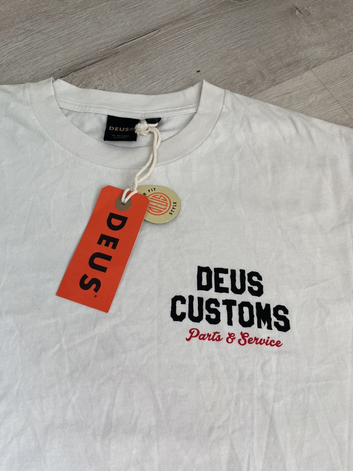 Deus Ex Machina New Tee Deus Customs Ex Machine Bike Service Racing Size US M / EU 48-50 / 2 - 6 Thumbnail