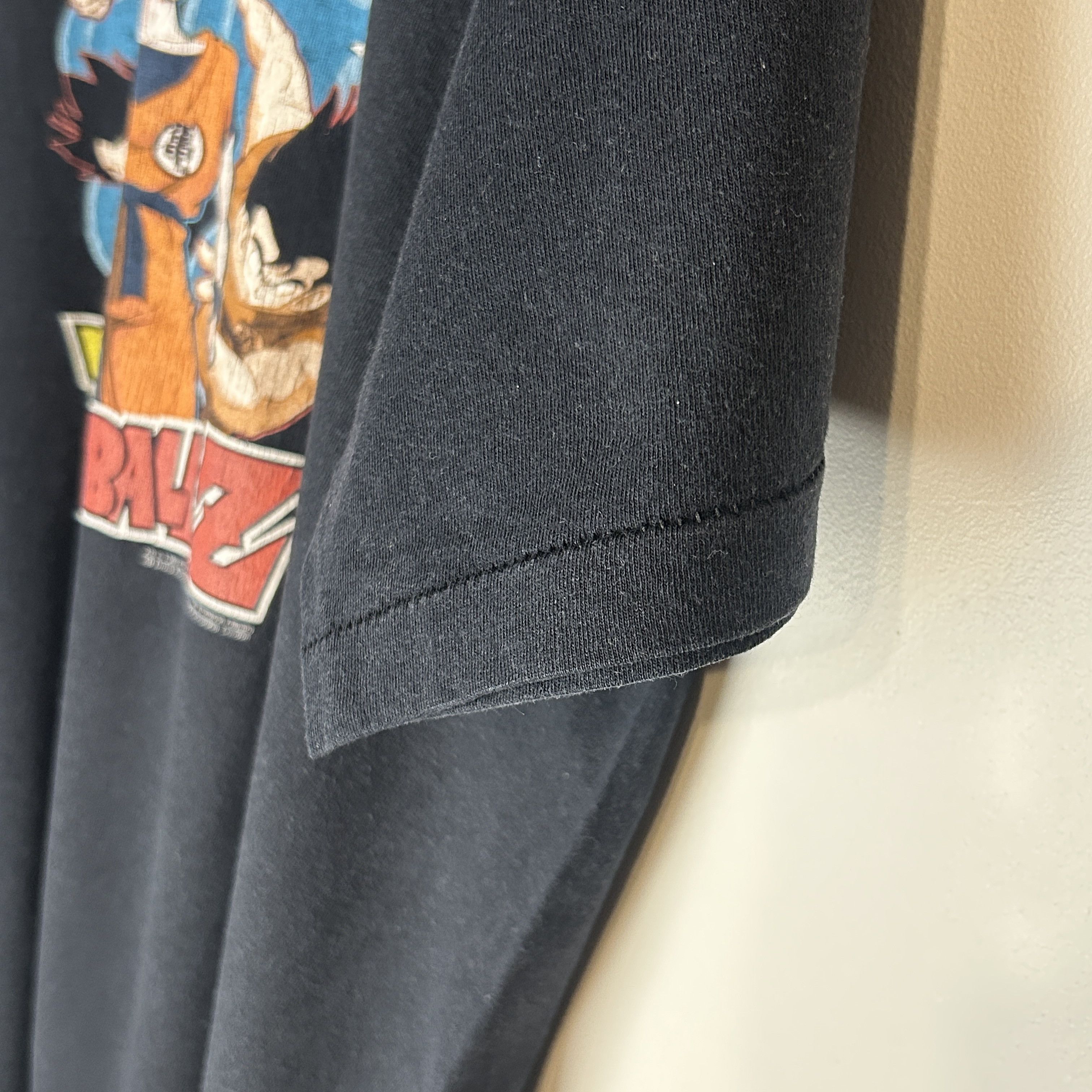 Anime Vintage Dragon Ball Z Goku 90’s Anime T-shirt Size US L / EU 52-54 / 3 - 4 Thumbnail