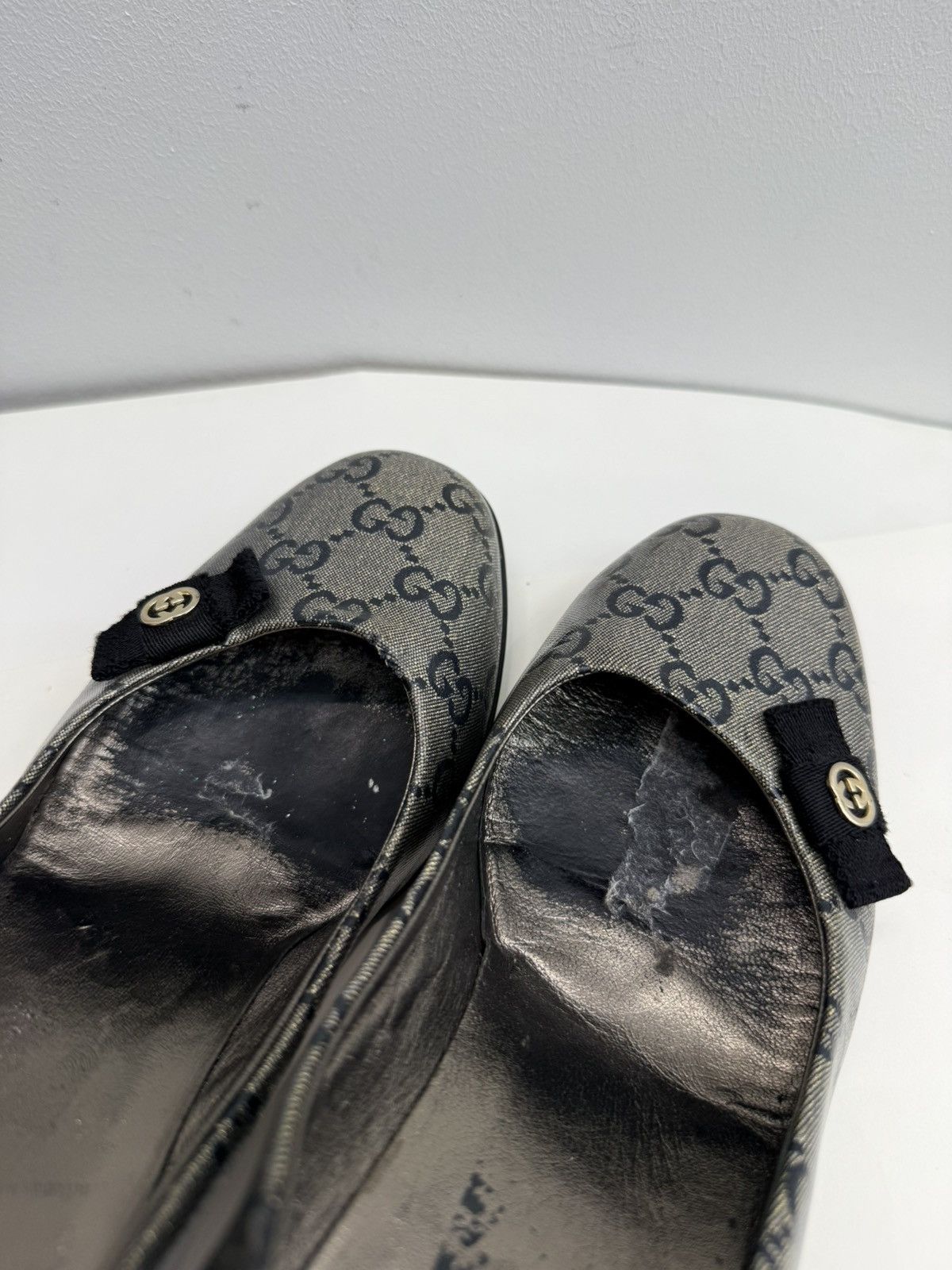 Gucci Gucci Monogram Gray Heels Size US 7.5 / IT 37.5 - 11 Thumbnail