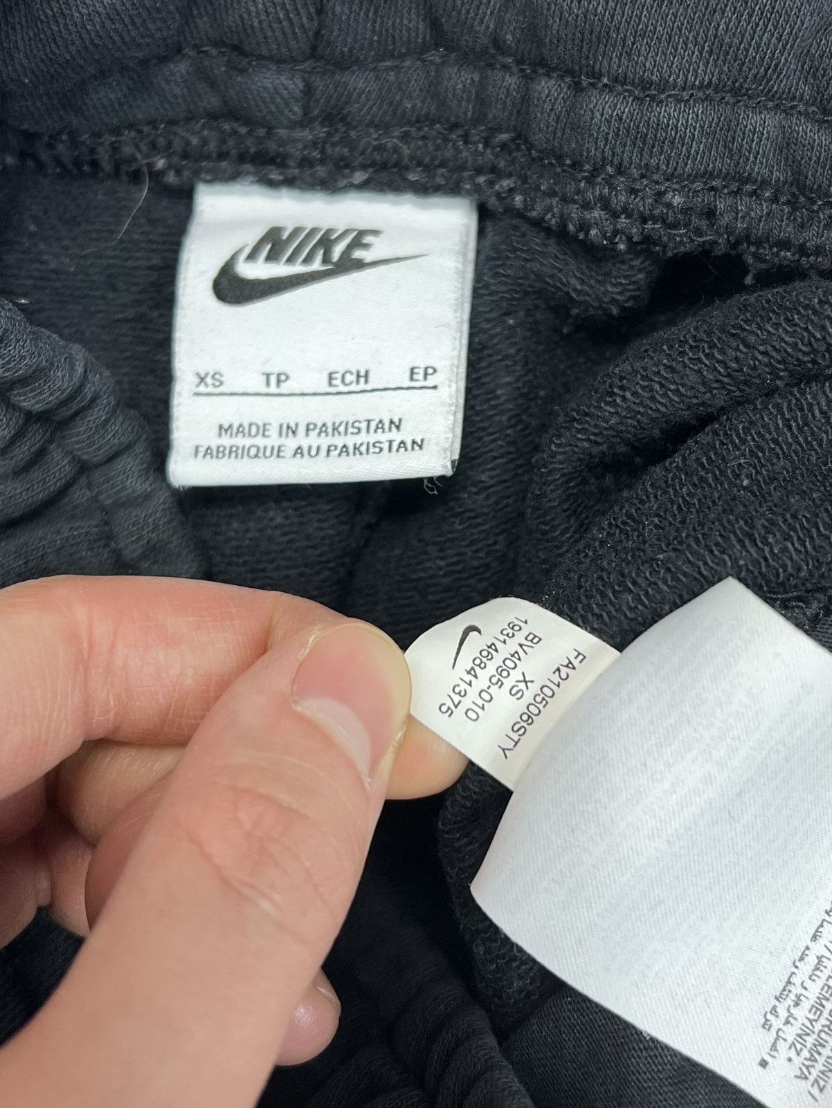 Nike Pants Nike small logo y2k black Size US 29 - 3 Thumbnail