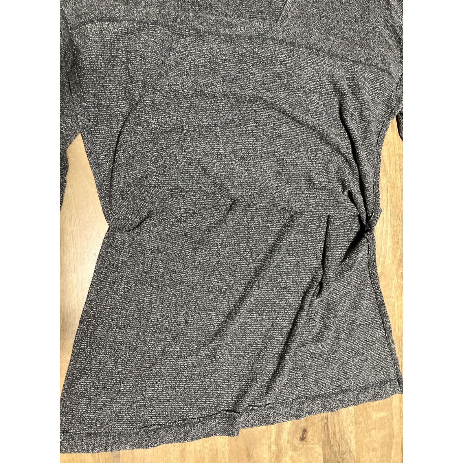 Zara VINTAGE? Zara Trafuluc Womens Long Sleeve V Neck Pullover Sweater M Heather Gray Shirt Womens Pullover Fall Winter Modern Knit Zara Size M / US 6-8 / IT 42-44 - 4 Thumbnail