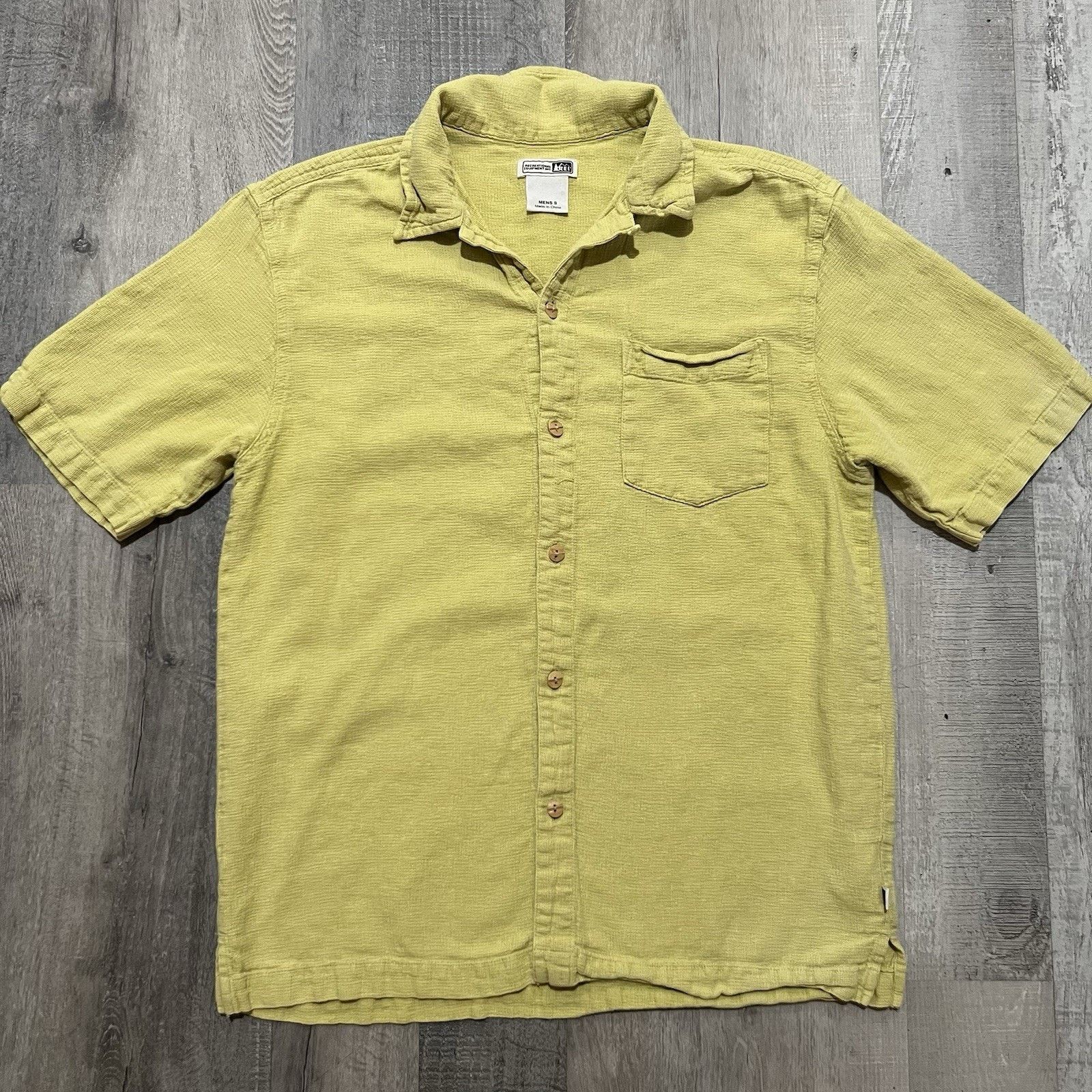 Rei REI Hemp Loop Collar Button Shirt Green Blank Outdoor Sz S Size US S / EU 44-46 / 1 - 1 Thumbnail