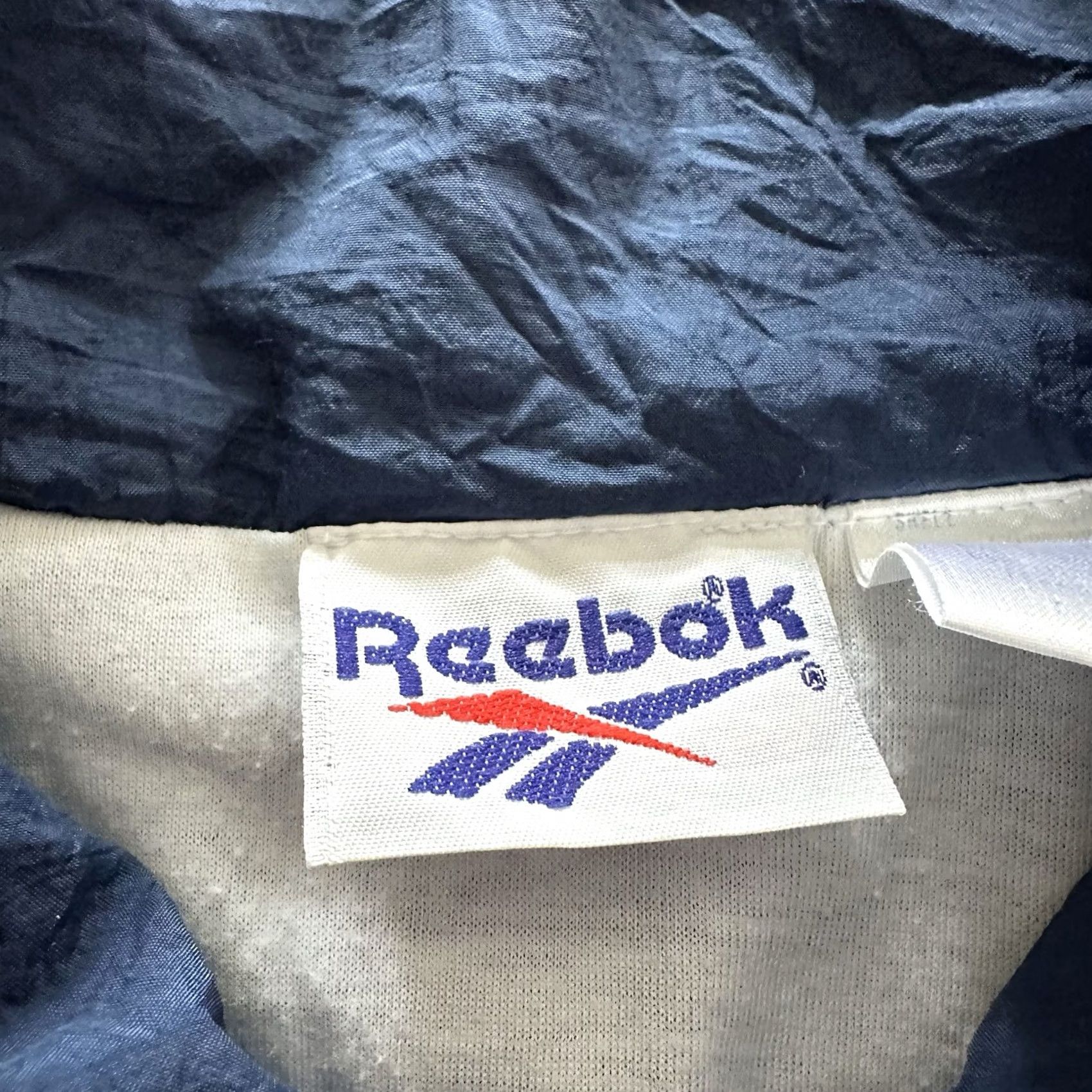 Reebok Vintage Reebok Track Jacket Mens M Lightweight Windbreaker Full Zip Navy Purple Size US M / EU 48-50 / 2 - 3 Thumbnail