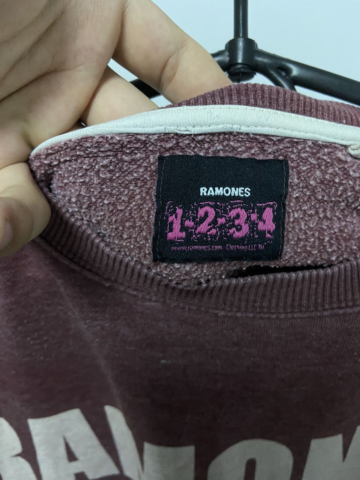 Band Tees Ramones Vintage 2013 Sweatshirt Big Logo Size US L / EU 52-54 / 3 - 3 Thumbnail