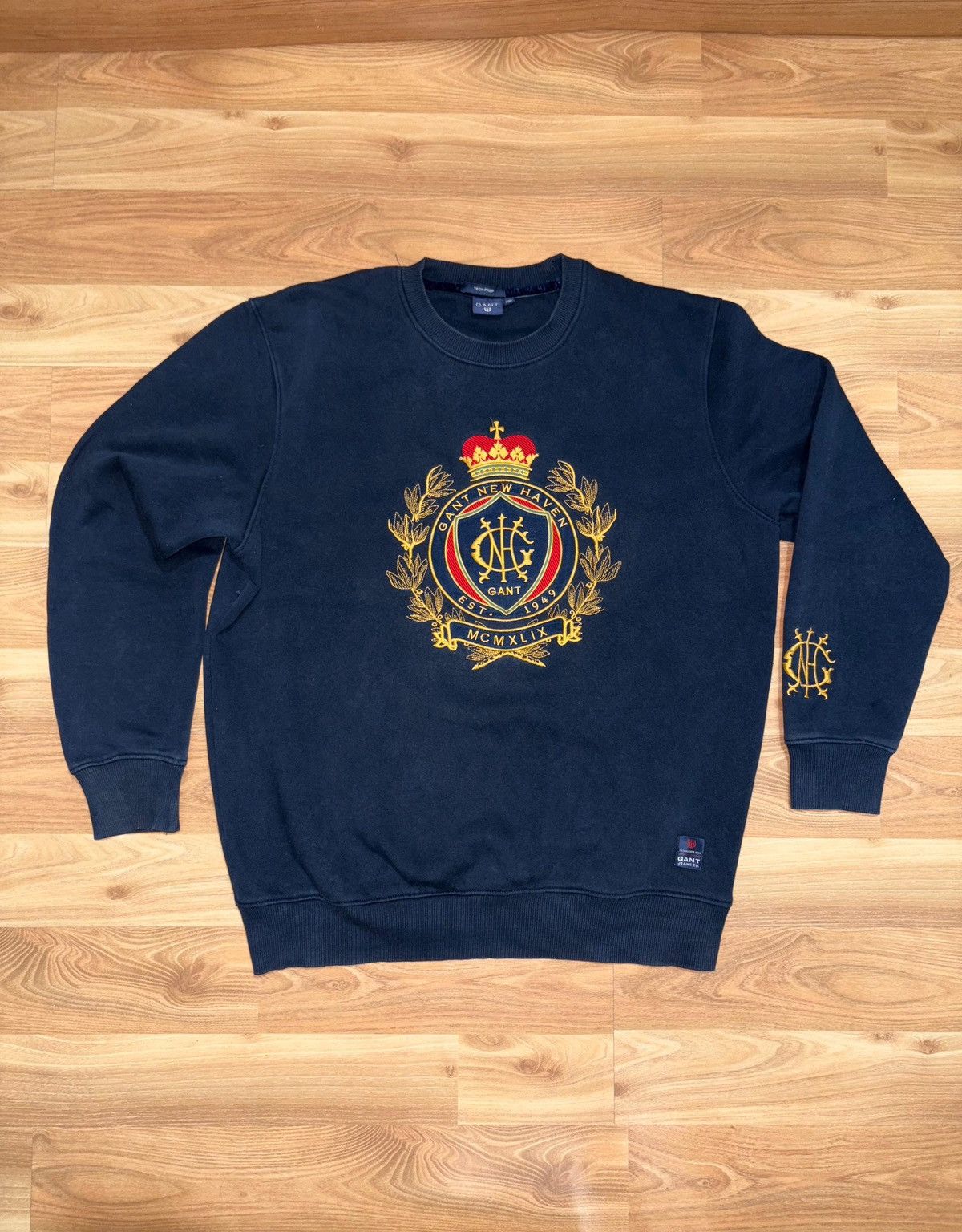 Gant VINTAGE GANT New Haven Crest Logo Crewneck Sweatshirt Size US M / EU 48-50 / 2 - 1 Thumbnail