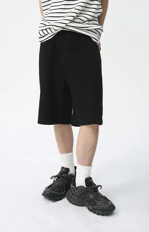 Japanese Brand mid-rise casual washed denim shorts Size US 32 / EU 48 - 1 Thumbnail