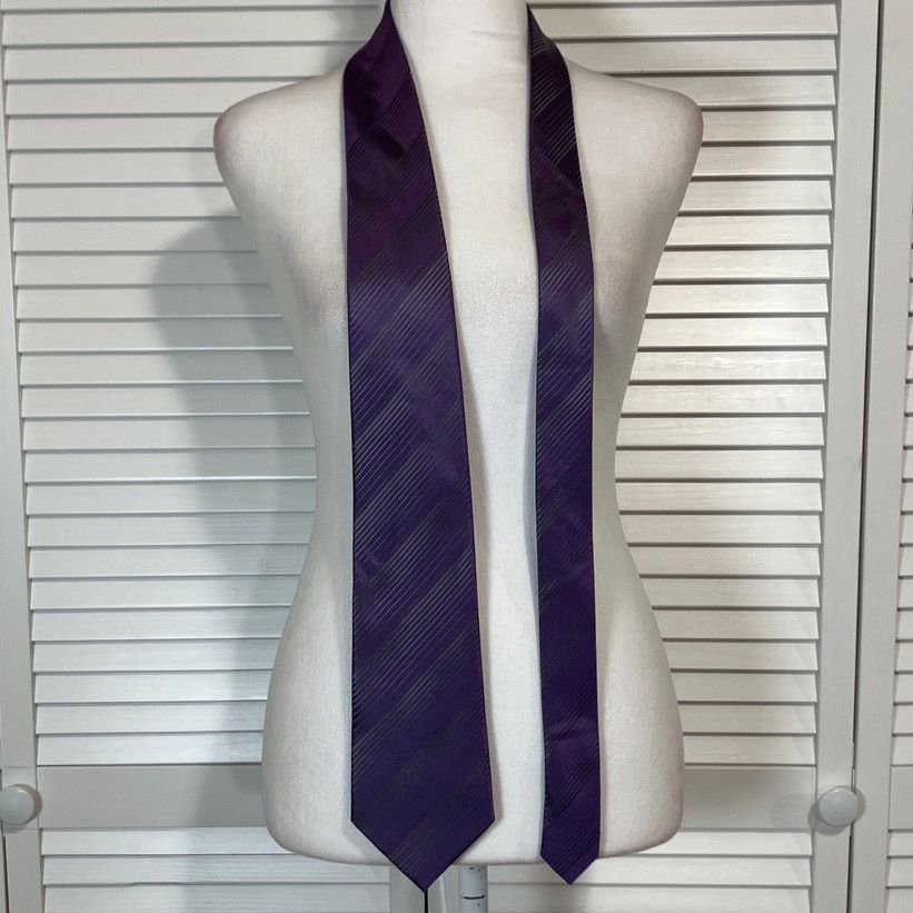 Van Heusen Van Heusen Purple Striped Silk Wide Classic Men Necktie 58” Size ONE SIZE - 2 Thumbnail