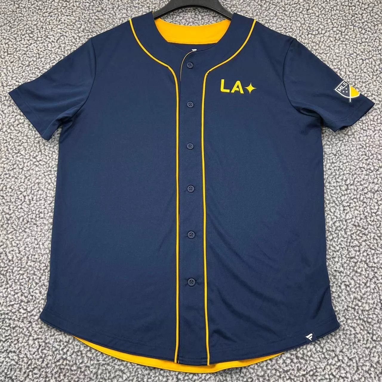 Other Los Angeles LA Galaxy Jersey Shirt Men Short Sleeve L Size US L / EU 52-54 / 3 - 1 Thumbnail