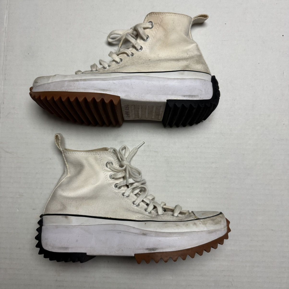 Converse Converse Unisex Run Star Hike High Platform Sneakers Size US 7 / EU 40 - 1 Thumbnail