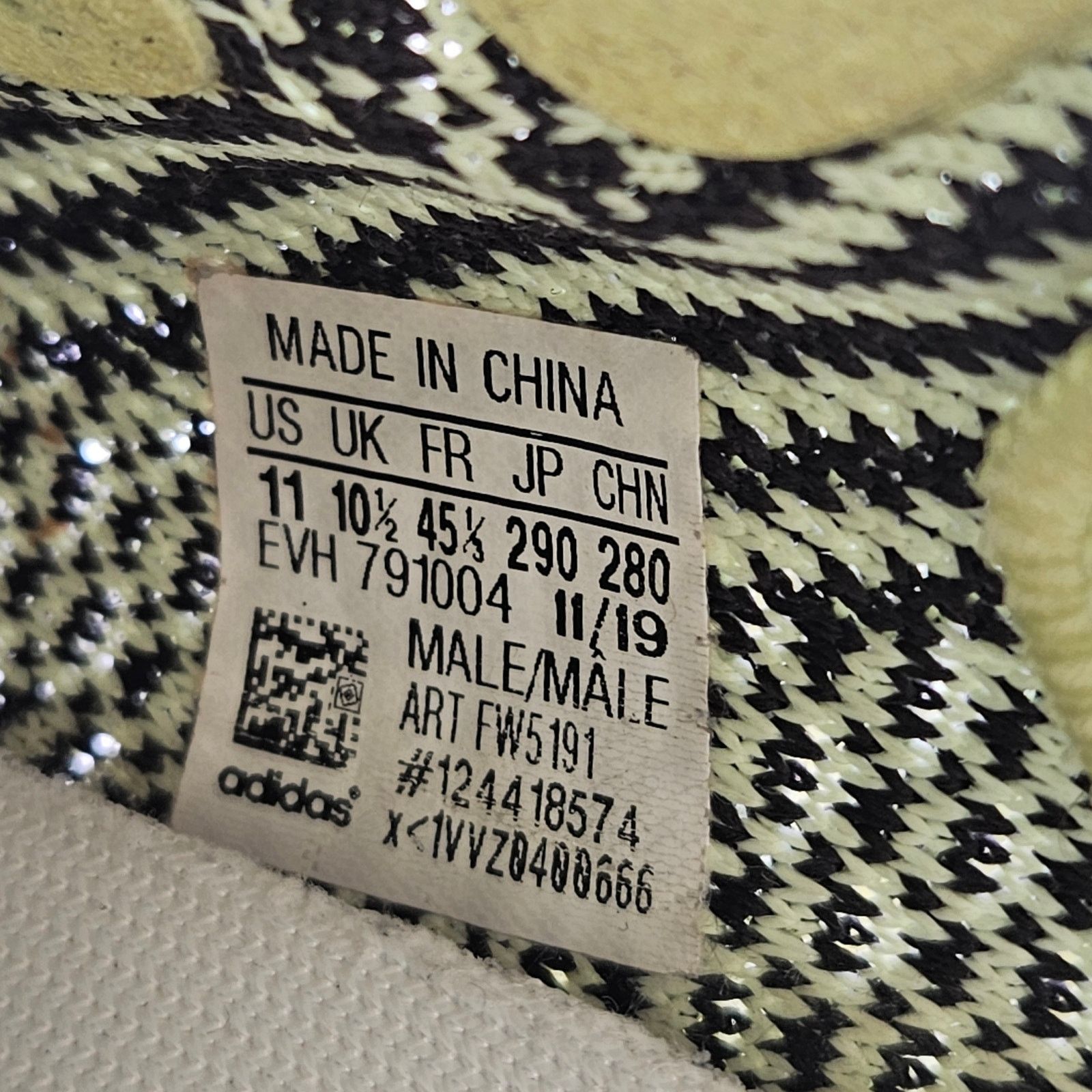 Adidas ADIDAS YEEZY MEN'S 11 BOOST 350 V2 YEZREEL NON-REFLECTIVE Size US 11 / EU 44 - 6 Thumbnail