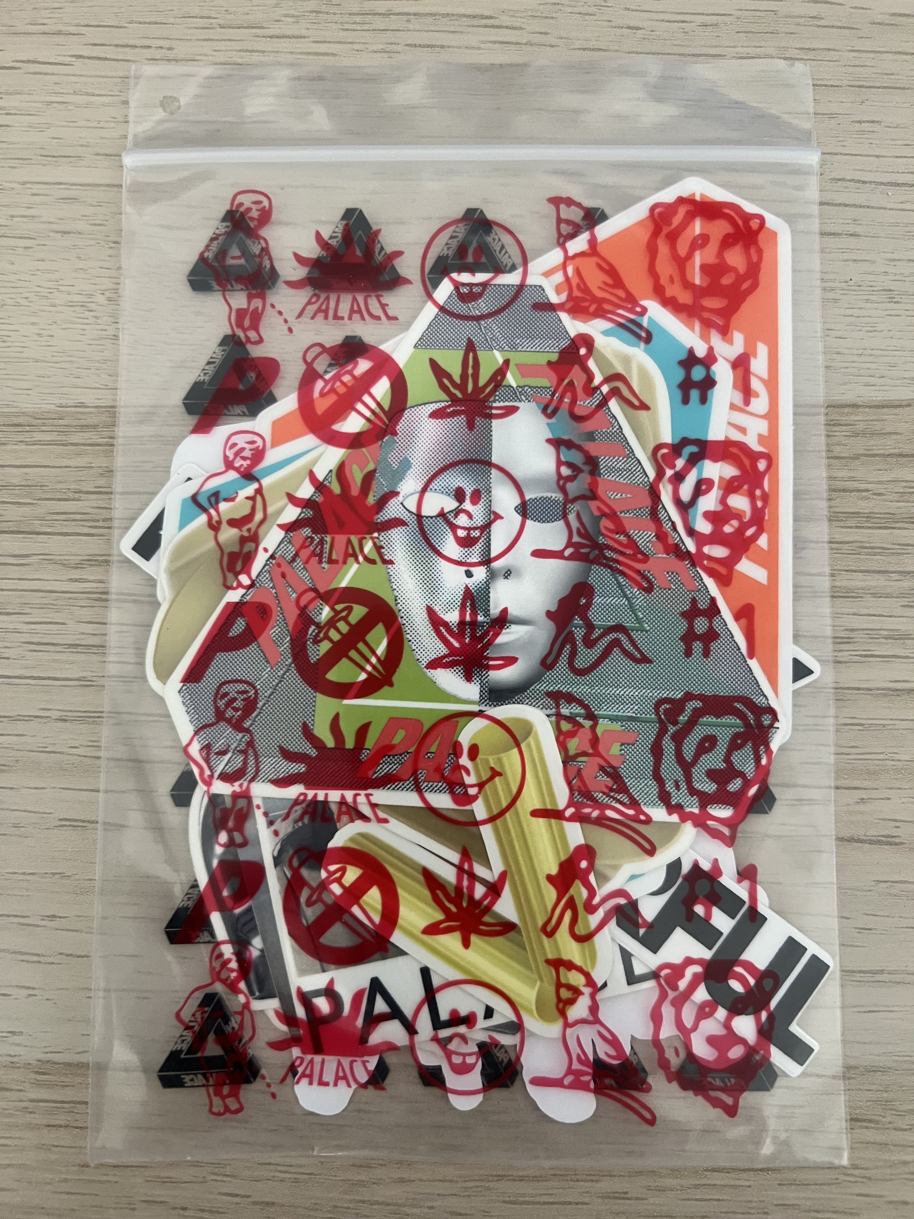 Palace Palace summer 19 sticker pack PALLAS Size ONE SIZE - 2 Thumbnail