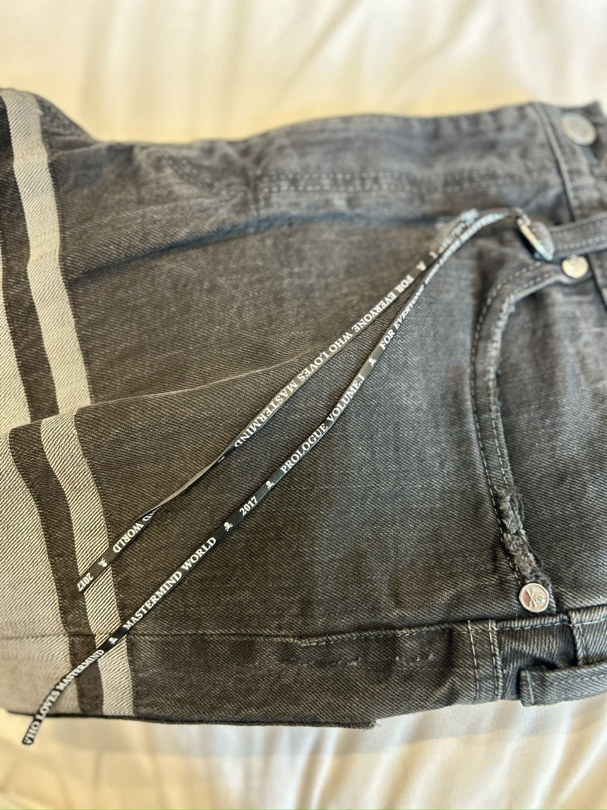 Mastermind Japan Rare Mastermind World Distressed Banded Denim Jeans Size US 29 - 6 Thumbnail
