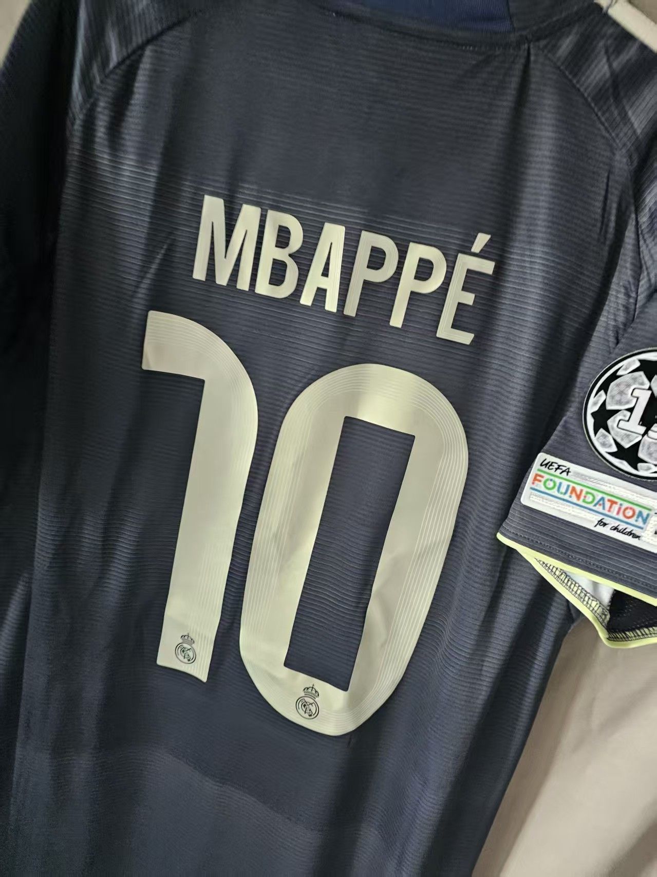 Other 2025 26 Real Madrid #10 Kylian Mbappé Jersey Away Size US M / EU 48-50 / 2 - 5 Thumbnail