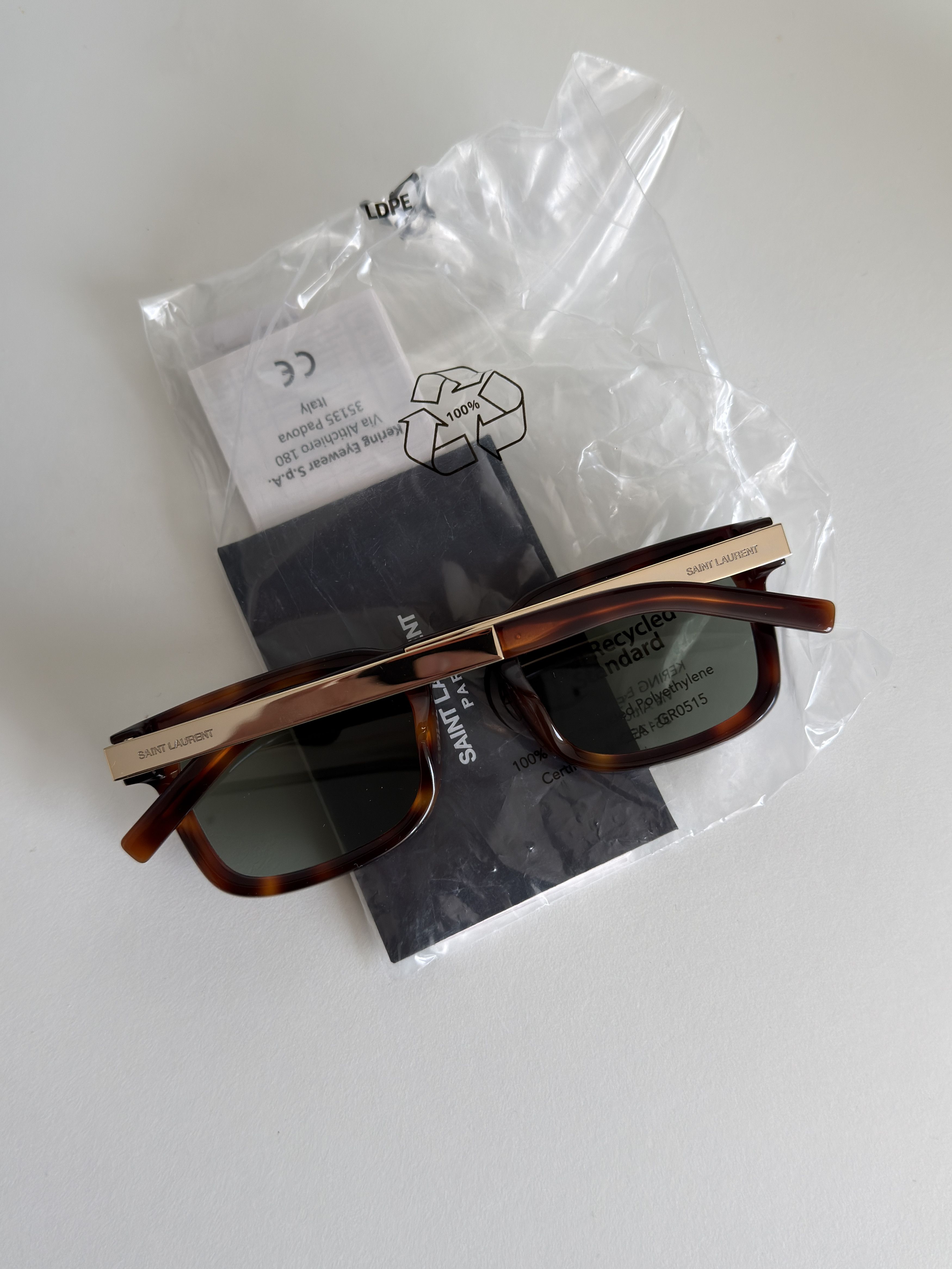 Saint Laurent Paris Saint Laurent sunglasses Size ONE SIZE - 7 Thumbnail