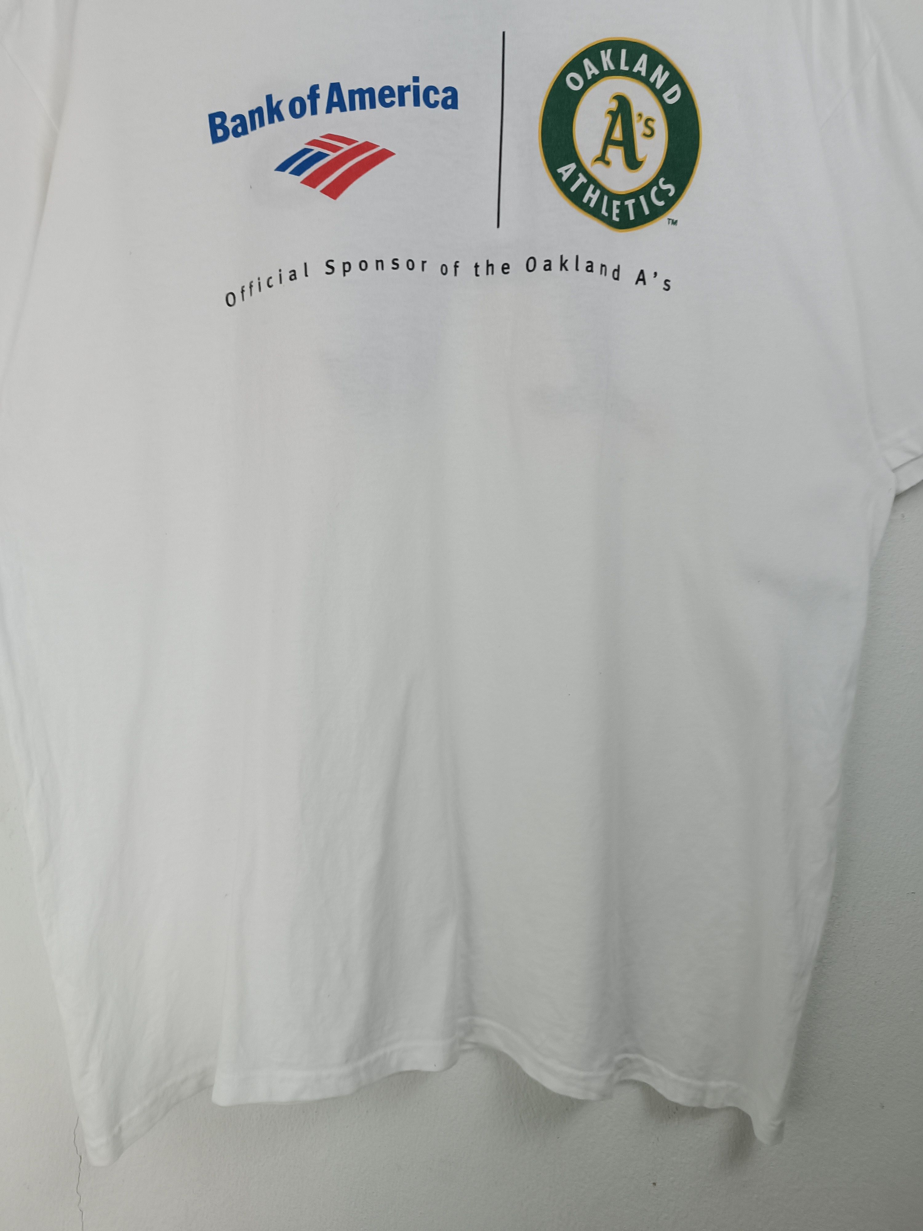 MLB VINTAGE 90'S OAKLAND ATHLETICS X BANK OF USA MLB VERY RARE Size US XL / EU 56 / 4 - 11 Thumbnail