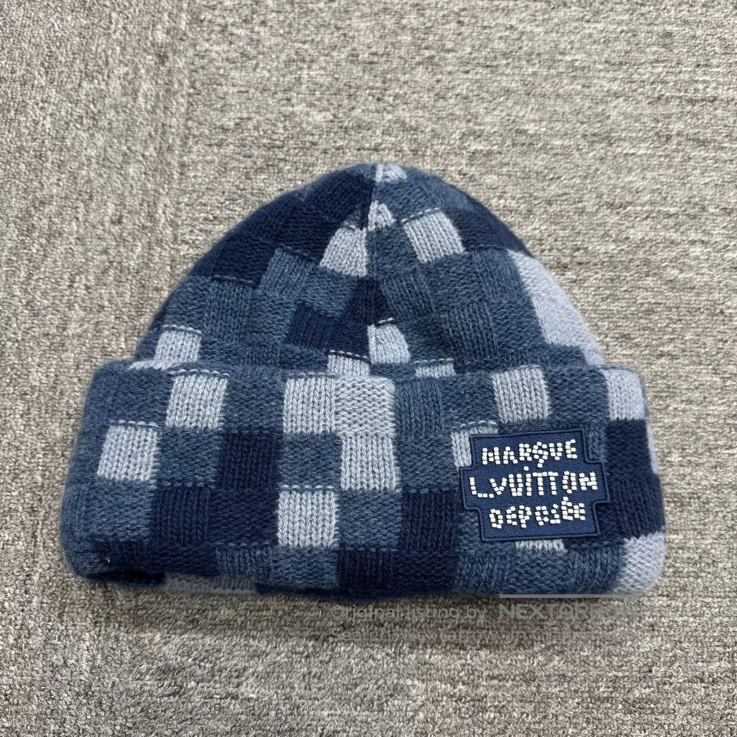 Louis Vuitton Louis Vuitton Wool Beanie with Text. Size ONE SIZE - 1 Thumbnail