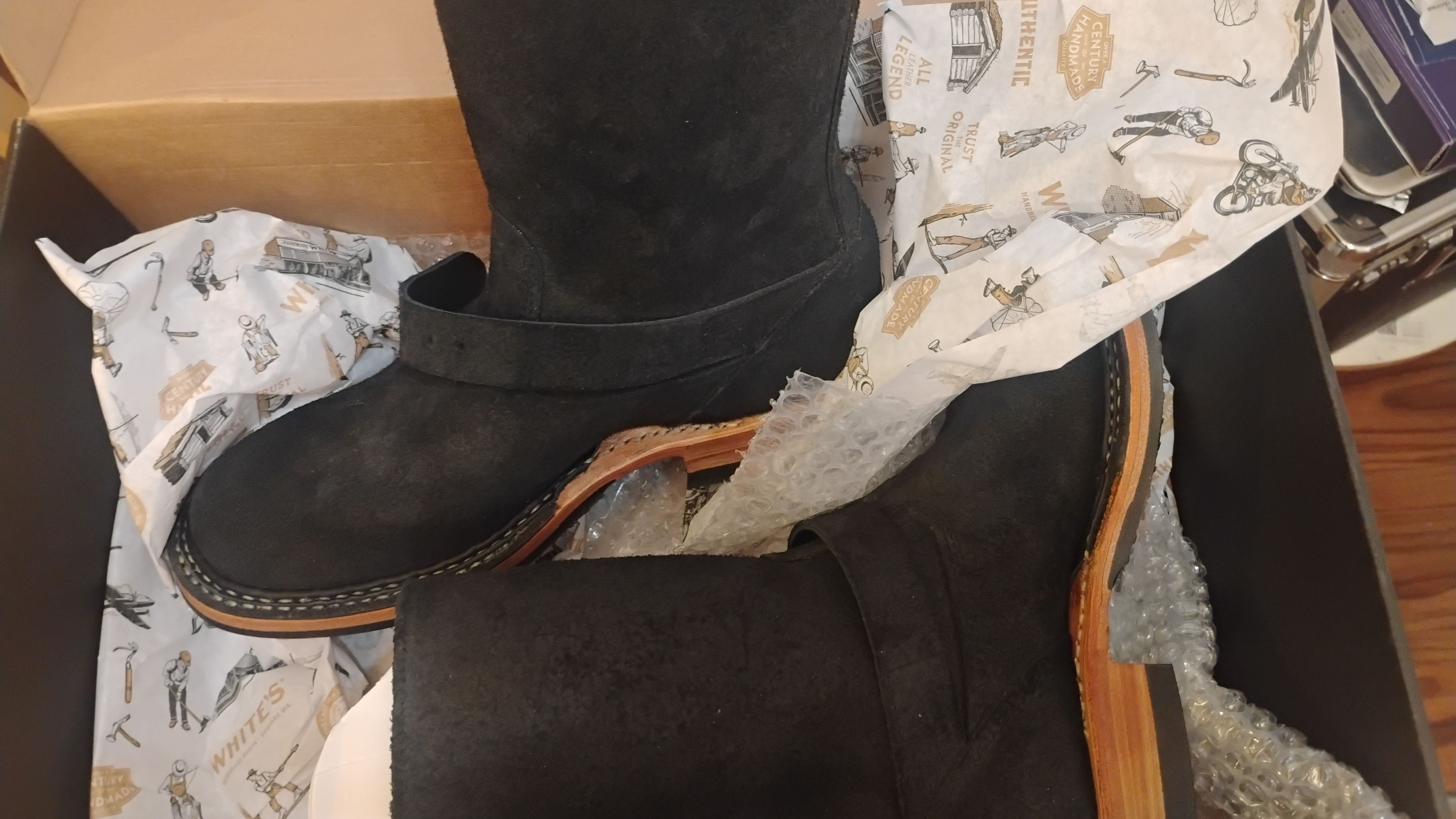 White's Boots Nomad ; Narrow size 9 C Size US 9 / EU 42 - 4 Thumbnail