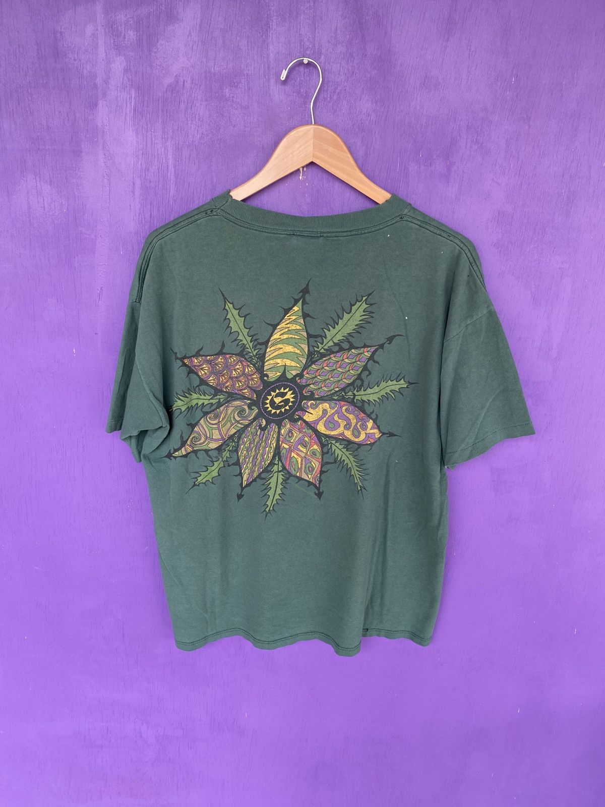 Gotcha Vintage 90s Gotcha surfwear faded mullet tee Size US L / EU 52-54 / 3 - 2 Thumbnail