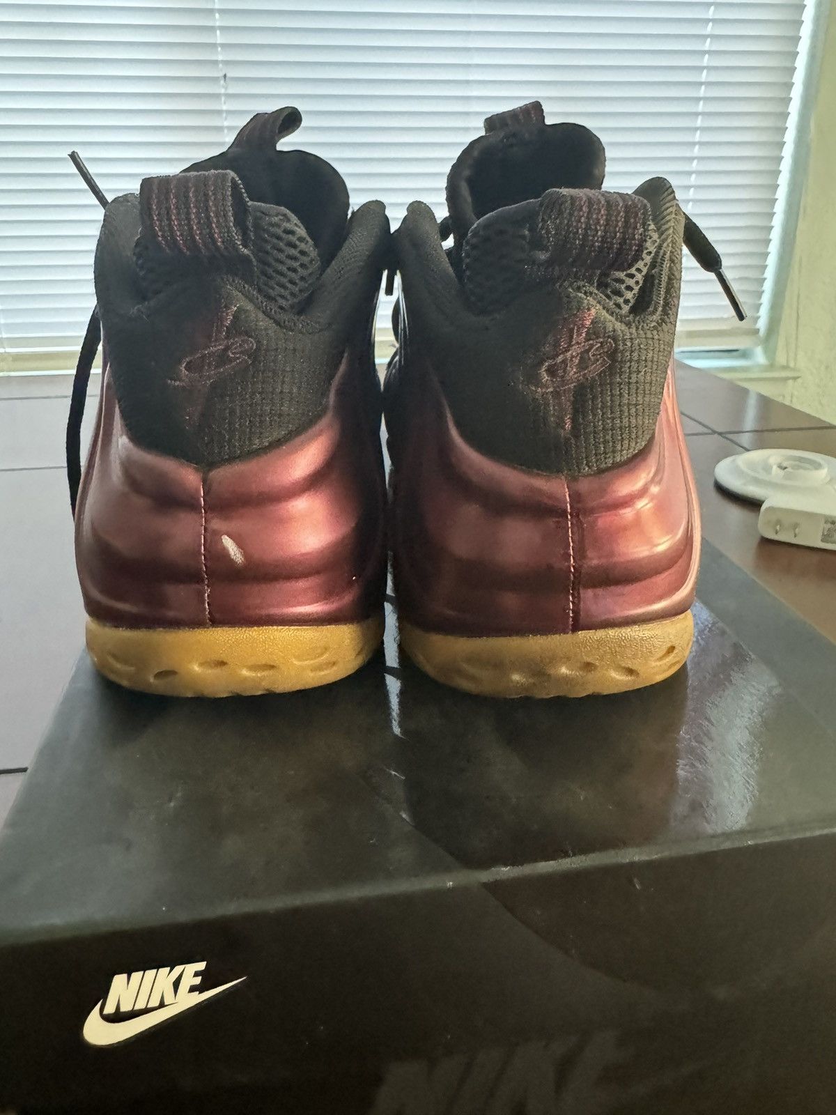Nike Air Foamposite One 'Night Maroon' 2016 Size US 11.5 / EU 44-45 - 4 Thumbnail