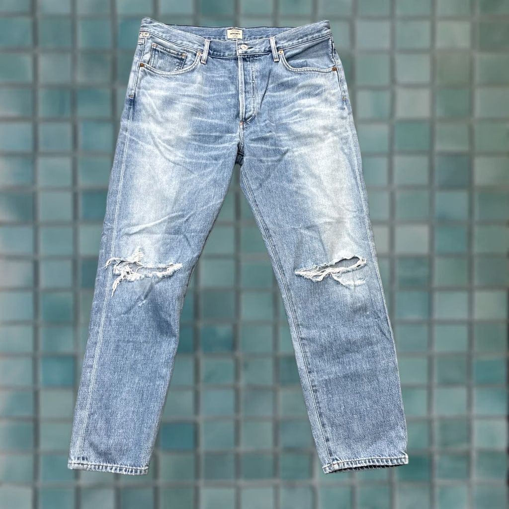Citizens Of Humanity Citizens of Humanity Jeans Womens 33x27 Blue Liya High Rise Crop Distressed Jeans/Denim City Preppy 5-Pocket Womens Casual Crop丈 Size 24" / US 00 / IT 34 - 1 Thumbnail