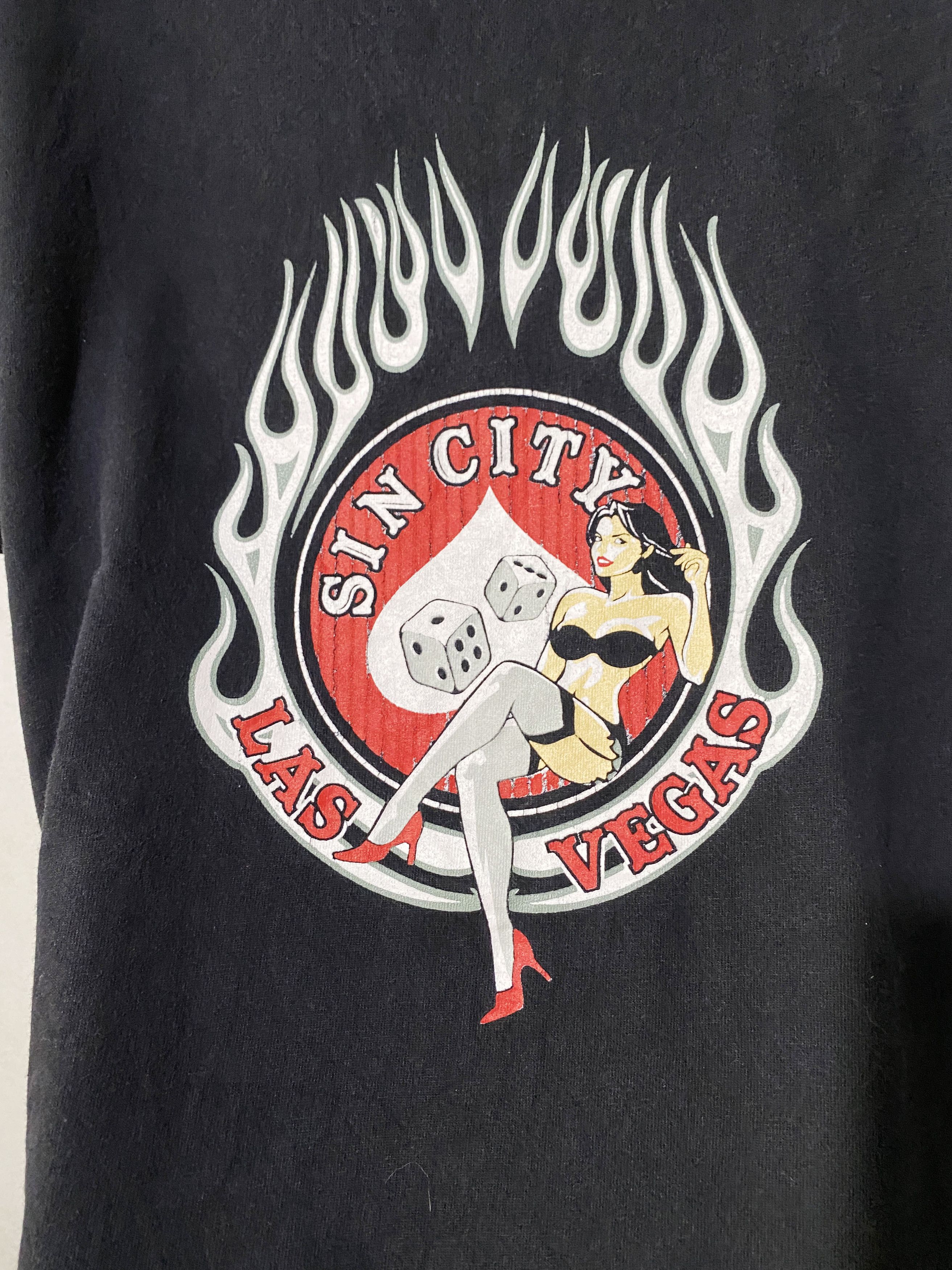 Fruition × Vintage Vintage Las Vegas Sin City Black Pin Up Girl Shirt Size US S / EU 44-46 / 1 - 2 Thumbnail