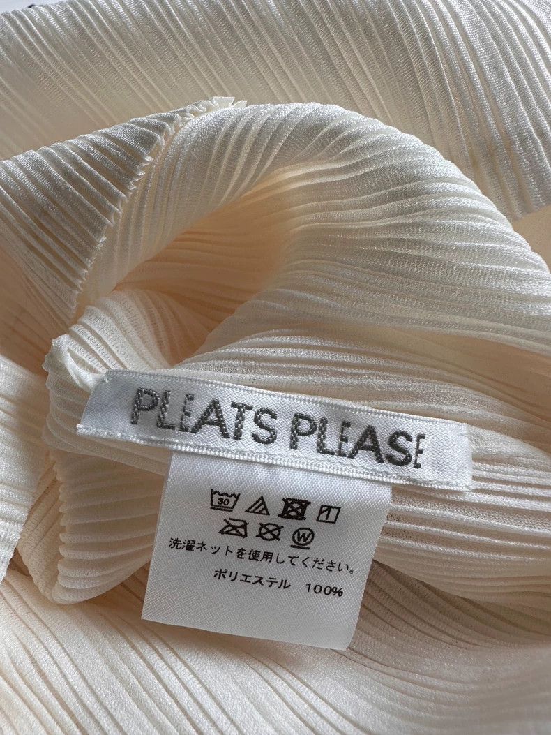 Issey Miyake Issey Miyake size:3 White pleated long-sleeved shirt Size XS / US 0-2 / IT 36-38 - 7 Thumbnail