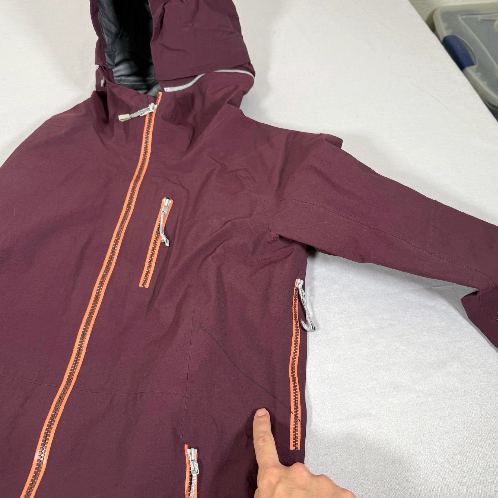 Under Armour Under Armour Jacket Womens Small Red GORE-TEX Ski RECCO Hooded HeatGear Outdoor Size S / US 4 / IT 40 - 3 Thumbnail