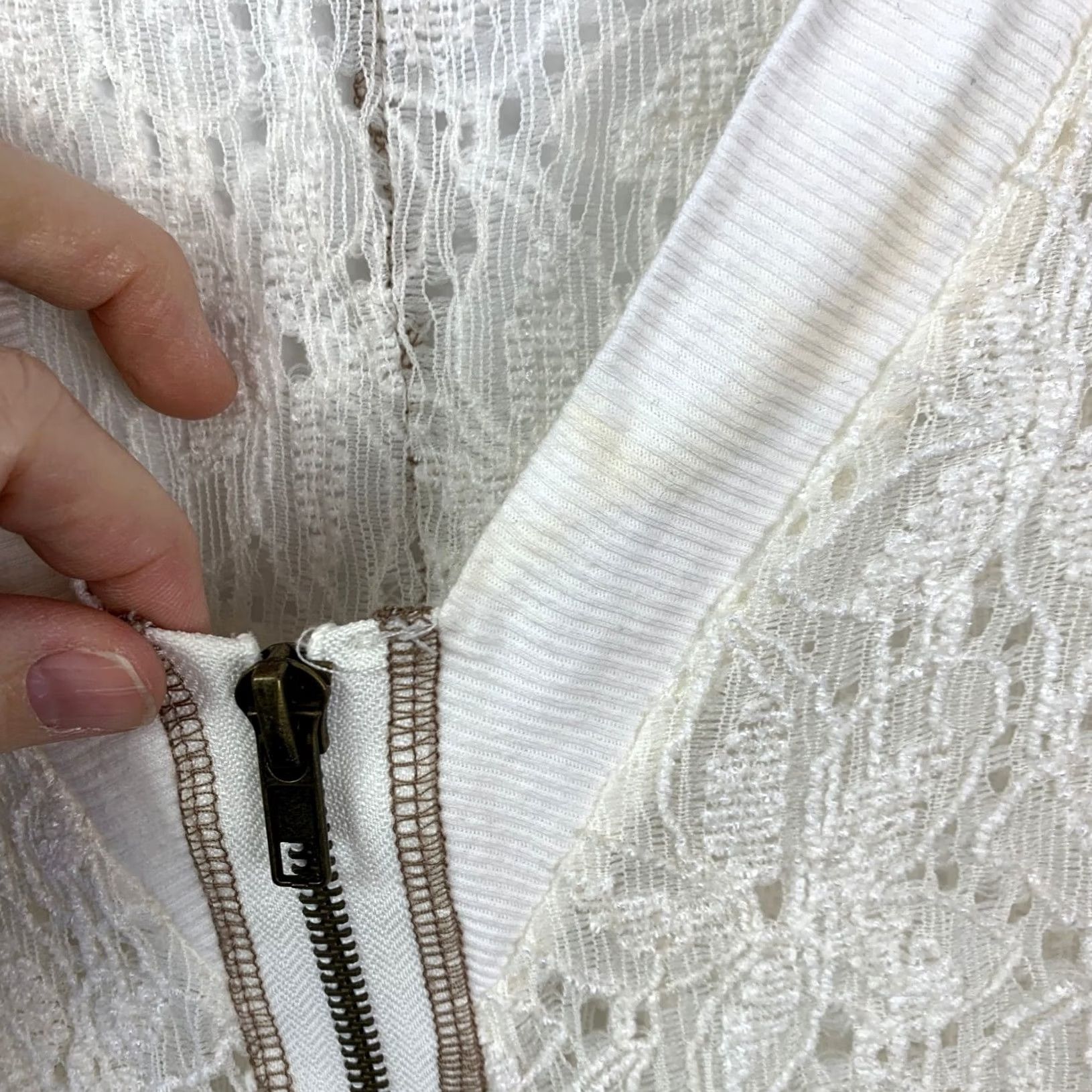 BKE BKE Lace Full Zip Cardigan Womens M 3/4 Sleeve Cream Vintage Boho Cottagecore Dressy Embellished Knit Full Zip Cardigan Size M / US 6-8 / IT 42-44 - 5 Thumbnail