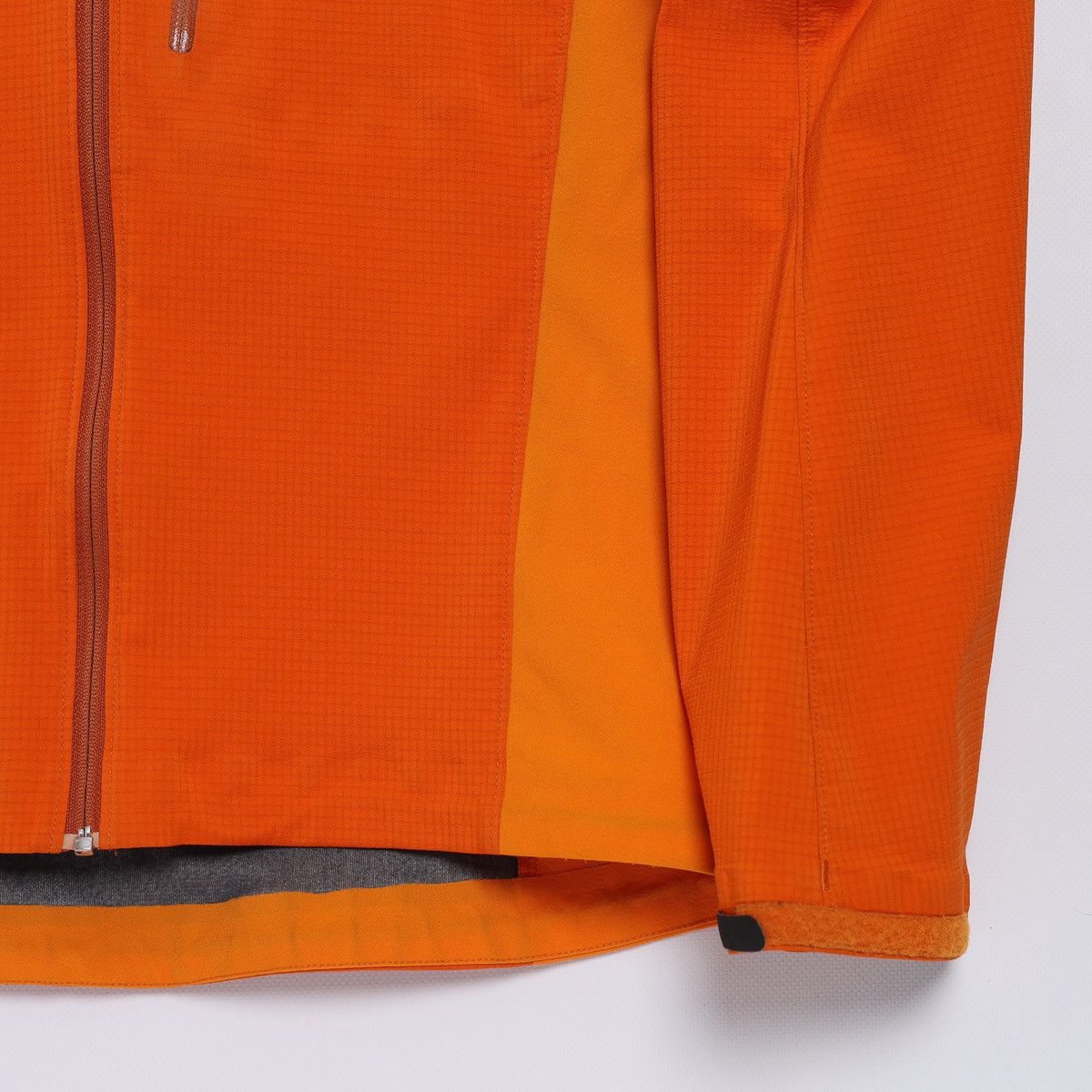 Arc'teryx Arcteryx Sigma SL Pumpkin 2003 Orange Rare Jacket Outdoor Size US M / EU 48-50 / 2 - 2 Thumbnail