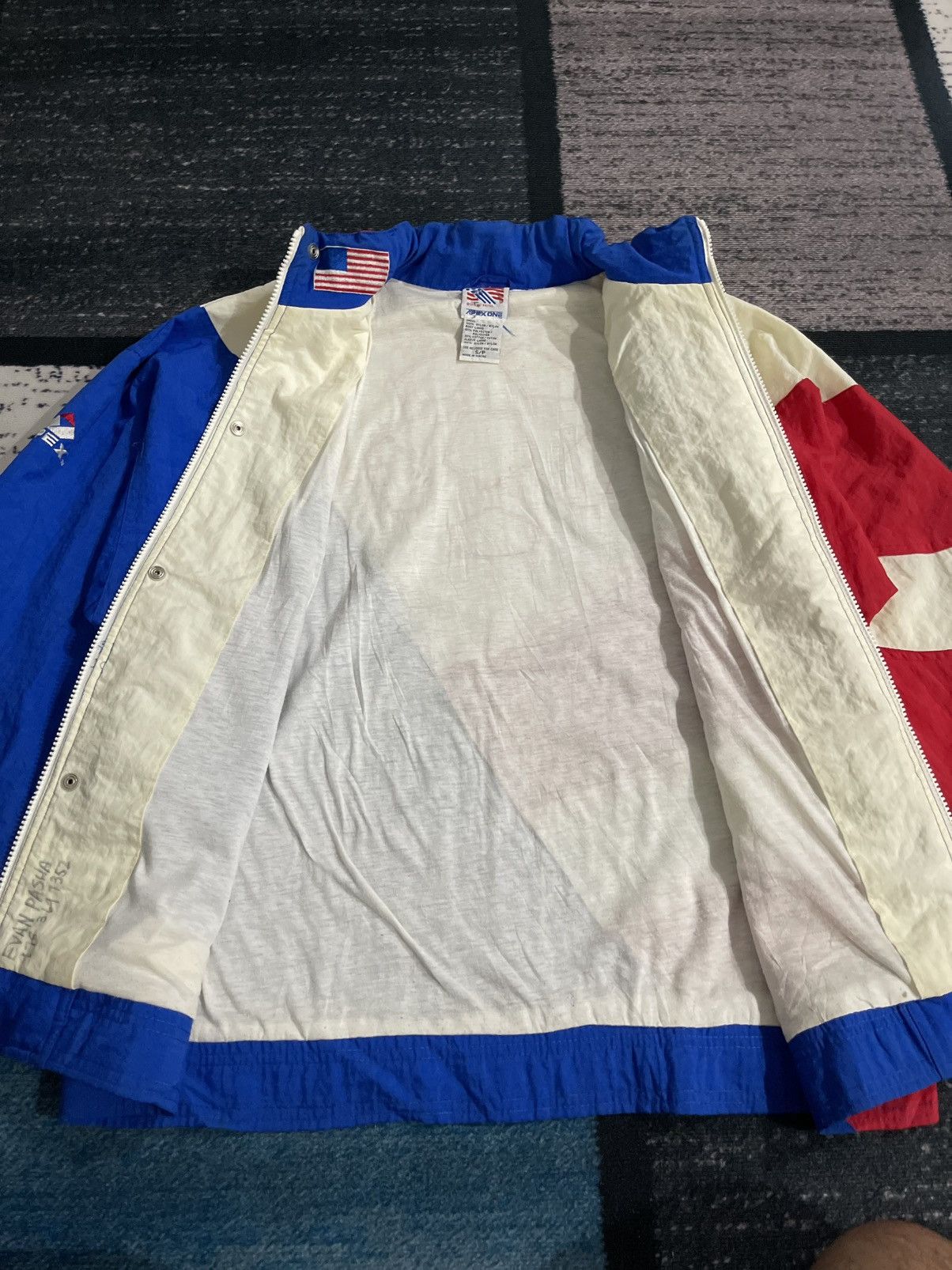 Vintage Vintage Apex One World Cup USA 1994 Football Jacket Size US L / EU 52-54 / 3 - 14 Thumbnail