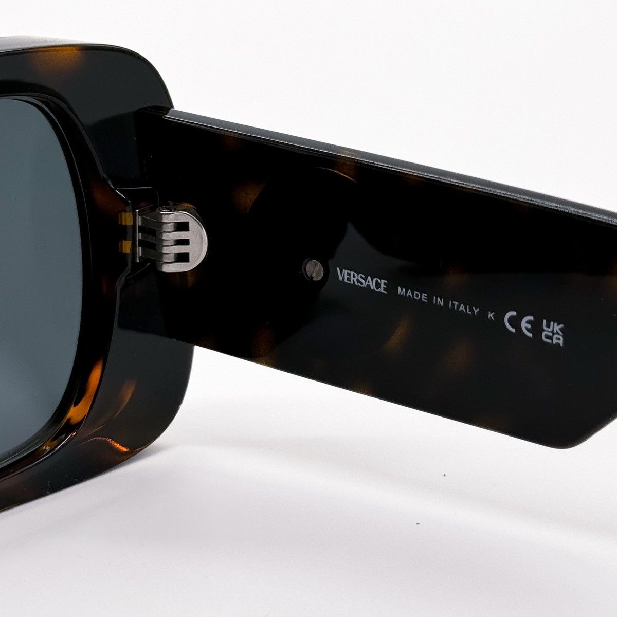 Versace NEW VERSACE VE4473U 108/87 SUNGLASSES VERSACE MOD 4473U Size ONE SIZE - 8 Thumbnail