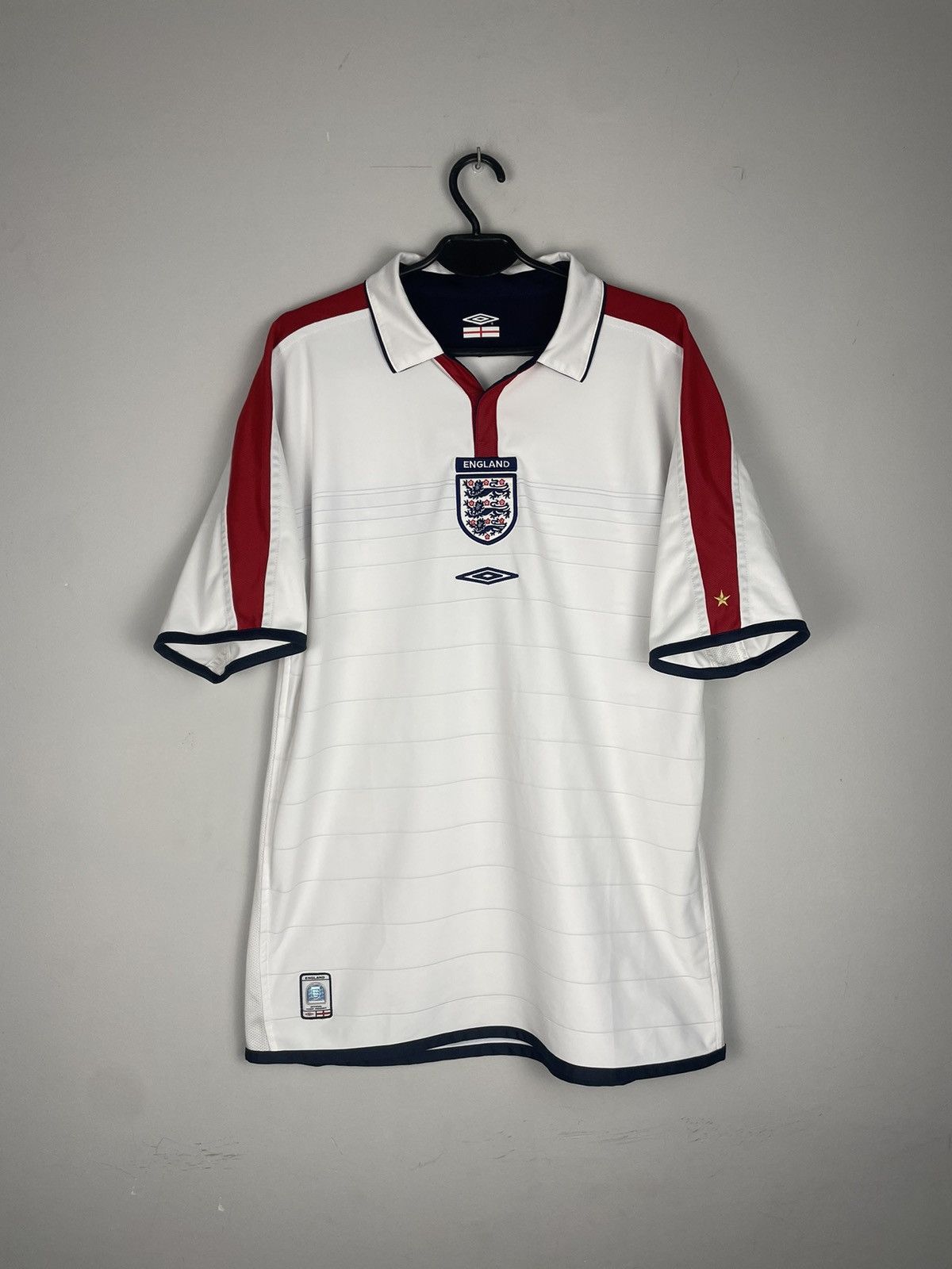 Umbro × Vintage Umbro England 2004 reversible football jersey Size US M / EU 48-50 / 2 - 1 Thumbnail