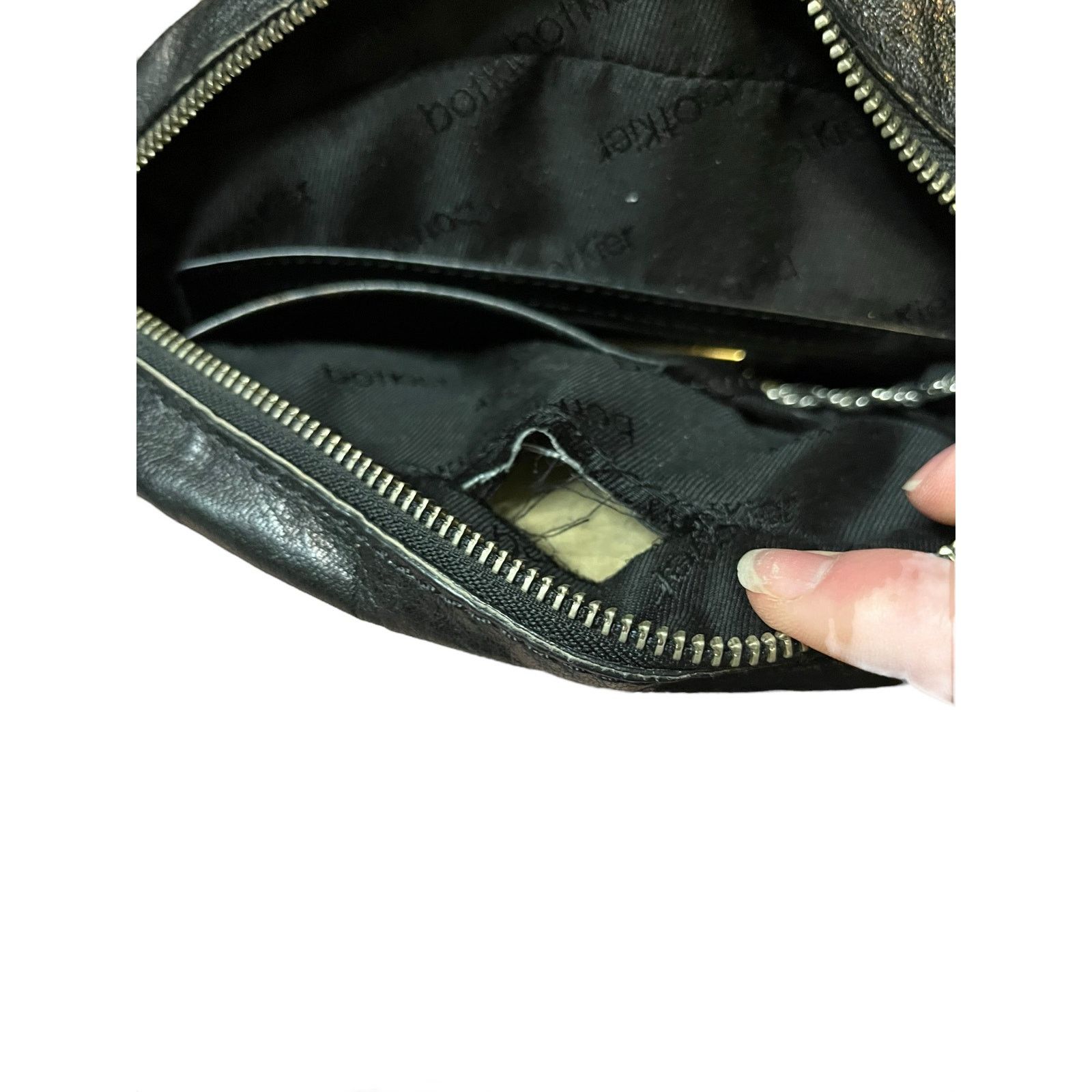 Vintage Botkier black leather crossbody bag brown trim Flap closure Size ONE SIZE - 10 Thumbnail
