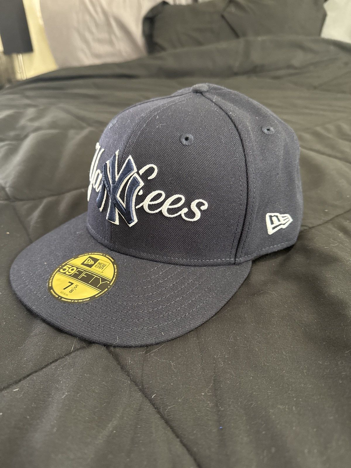 Other DARK BLUE YANKEES NEW ARA 7 5/8 fitted Size ONE SIZE - 4 Thumbnail