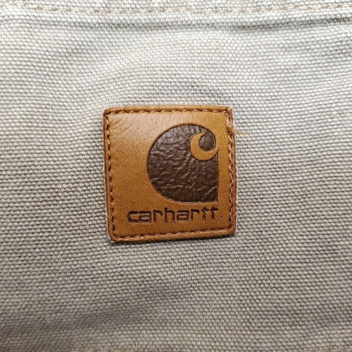 Carhartt Carhartt Shorts Mens 42 Khaki Canvas Carpenter Cargo Suspender Buttons B25 DES Mens 42 Khaki Canvas Carpenter Cargo Shorts with Suspender Buttons Size US 42 / EU 58 - 7 Thumbnail