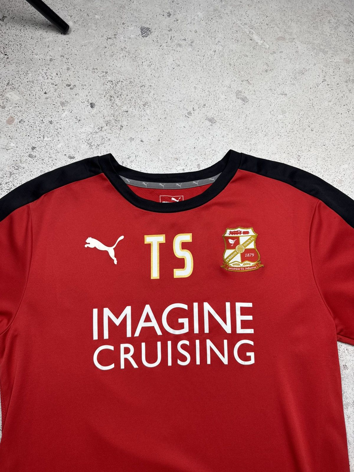 Puma #15 Swindon Town FC Jersey Football Soccer Shirt Red Puma Size US M / EU 48-50 / 2 - 4 Thumbnail