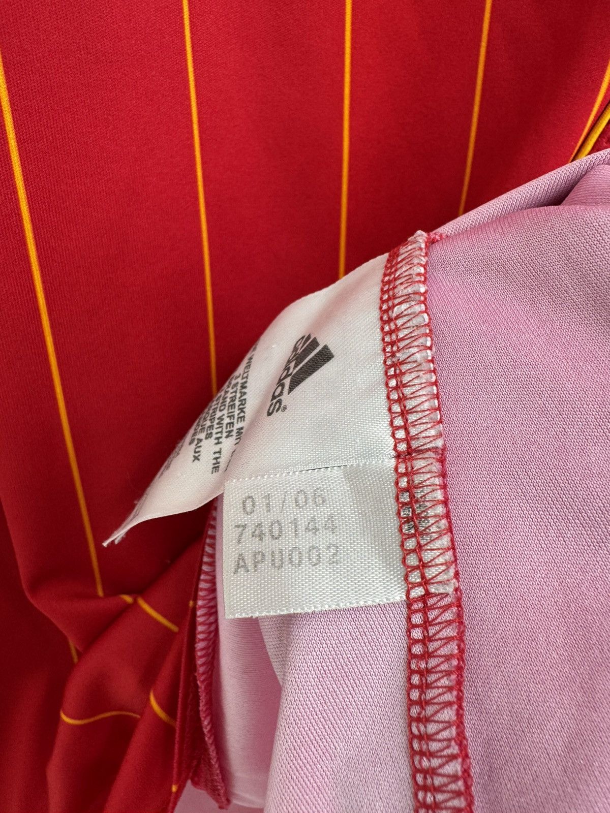 Adidas Vintage Spain 2006-2007 Home Soccer Jersey Football Shirt Size US S / EU 44-46 / 1 - 14 Thumbnail