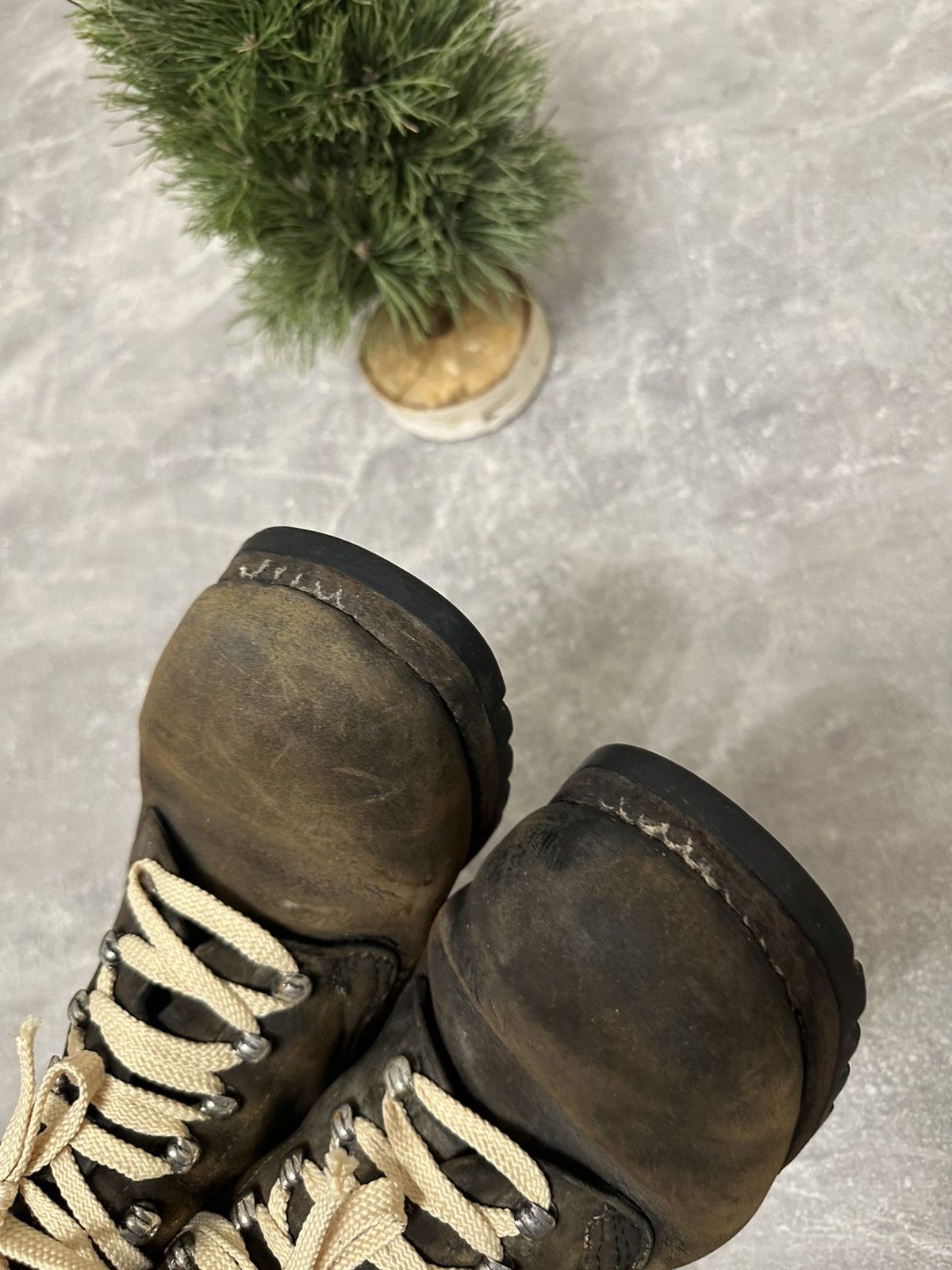 Vintage Vintage Military Brown Leather Boots Y2K style Size US 10 / EU 43 - 5 Thumbnail
