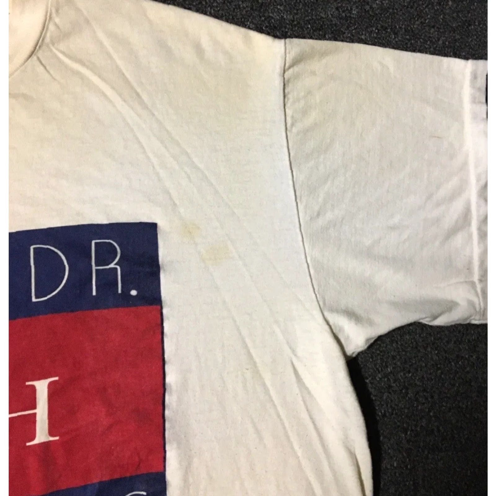 Vintage VINTAGE Beverly Hills 90210 Tommy Flag Shirt M L Boxy Grunge Surf White Sun Short Sleeve Mens T-Shirt Size US M / EU 48-50 / 2 - 7 Thumbnail