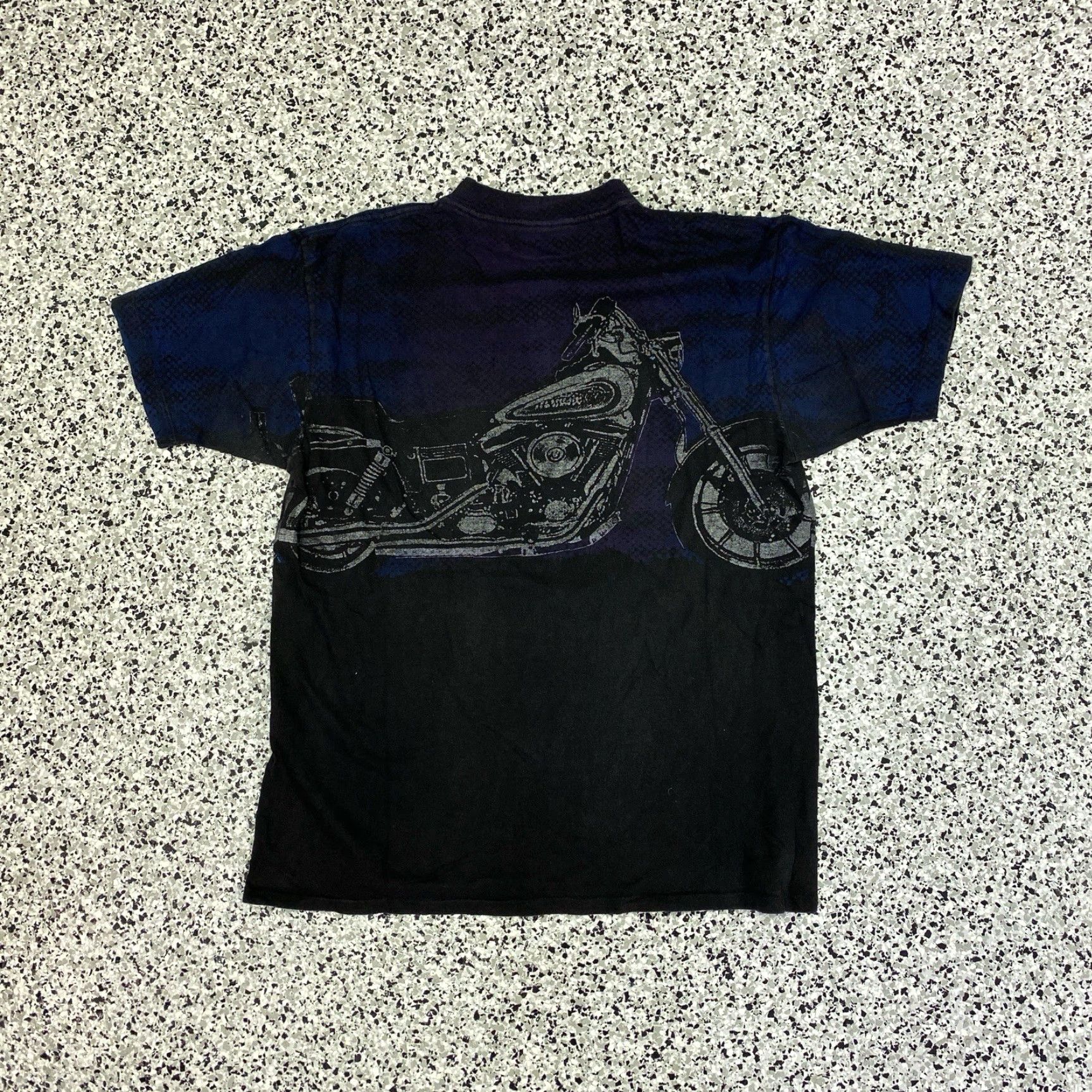 Harley Davidson VINTAGE Harley-Davidson Road King T-Shirt Mens Small USA Black S Mens USA Vintage No Tag Pit Hole Shirt Size US S / EU 44-46 / 1 - 4 Thumbnail
