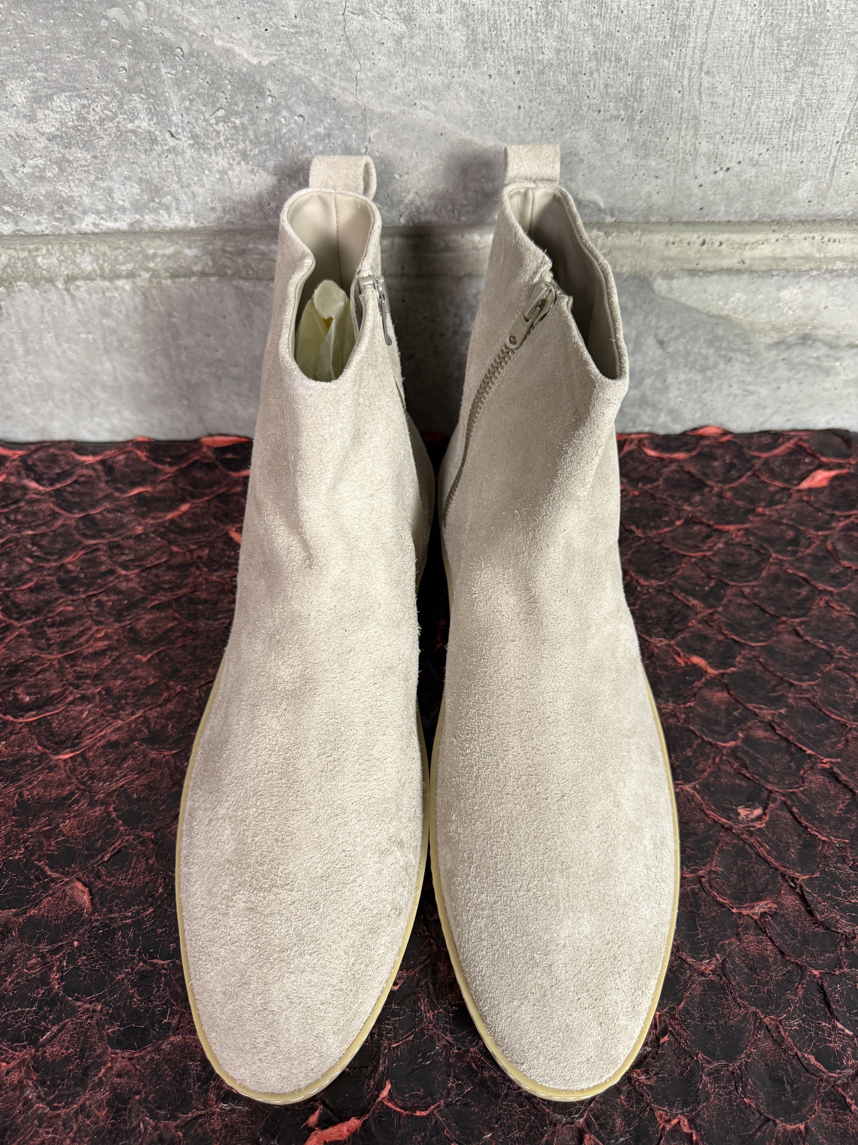 Fear of God Fear of God Grey Rough Suede Chelsea Santa Fe Boots Size US 14 / EU 47 - 7 Thumbnail
