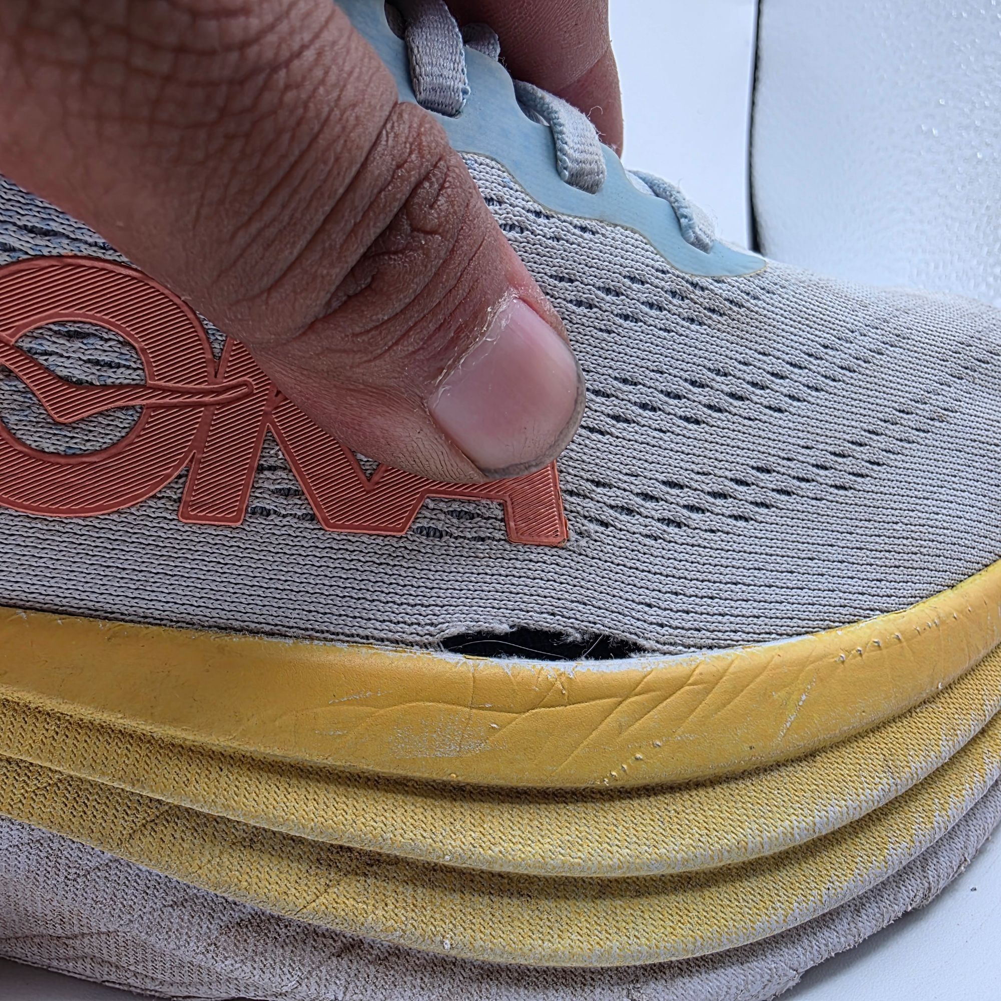 Hoka Hoka One One Bondi 8 Womens Size 10.5 B Gray Yellow Athletic Size US 10.5 / IT 40.5 - 7 Thumbnail