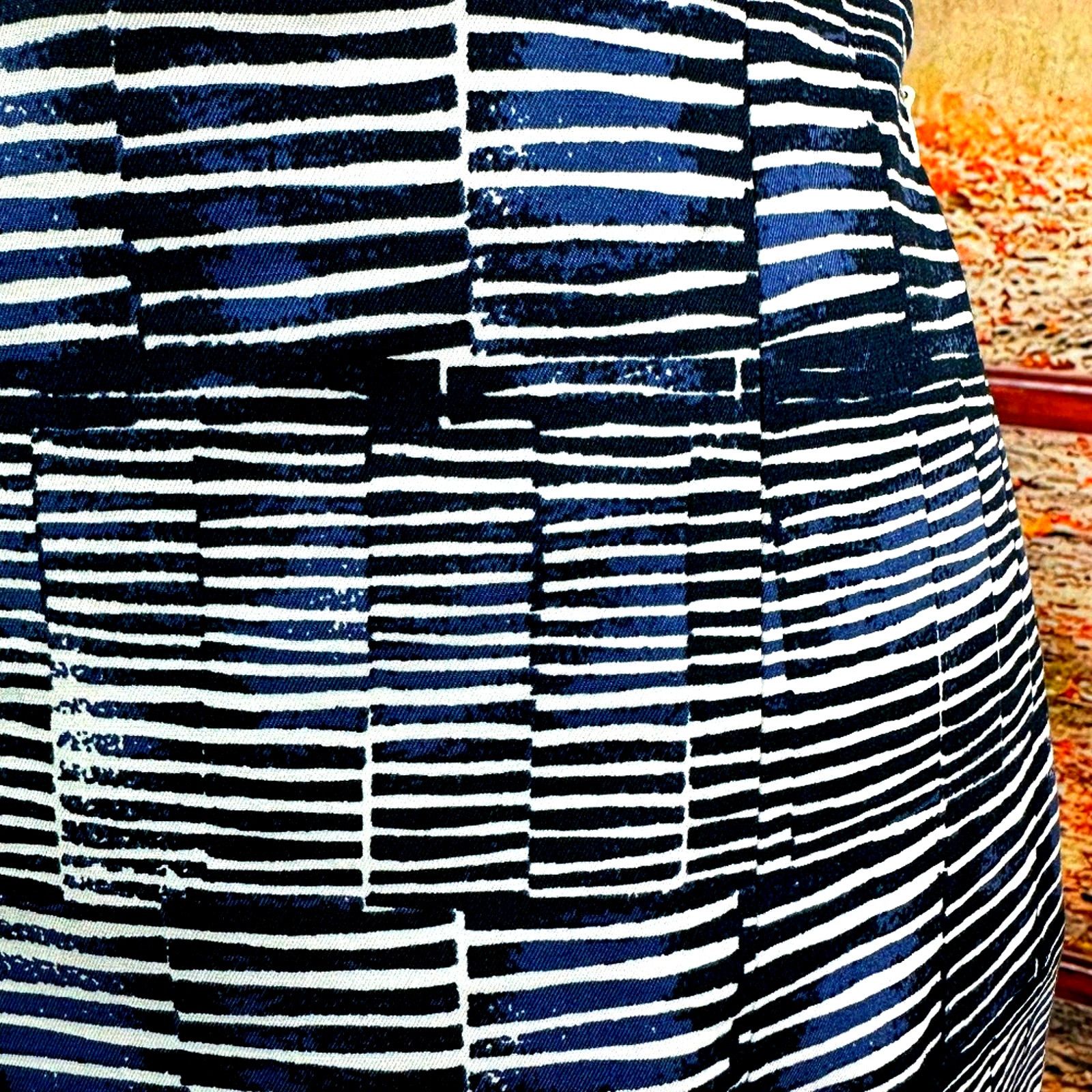 Kate Spade Kate Spade Saturday Striped Mini Skirt Navy/White size 2 Size 25" / US 0 / IT 36 - 10 Thumbnail